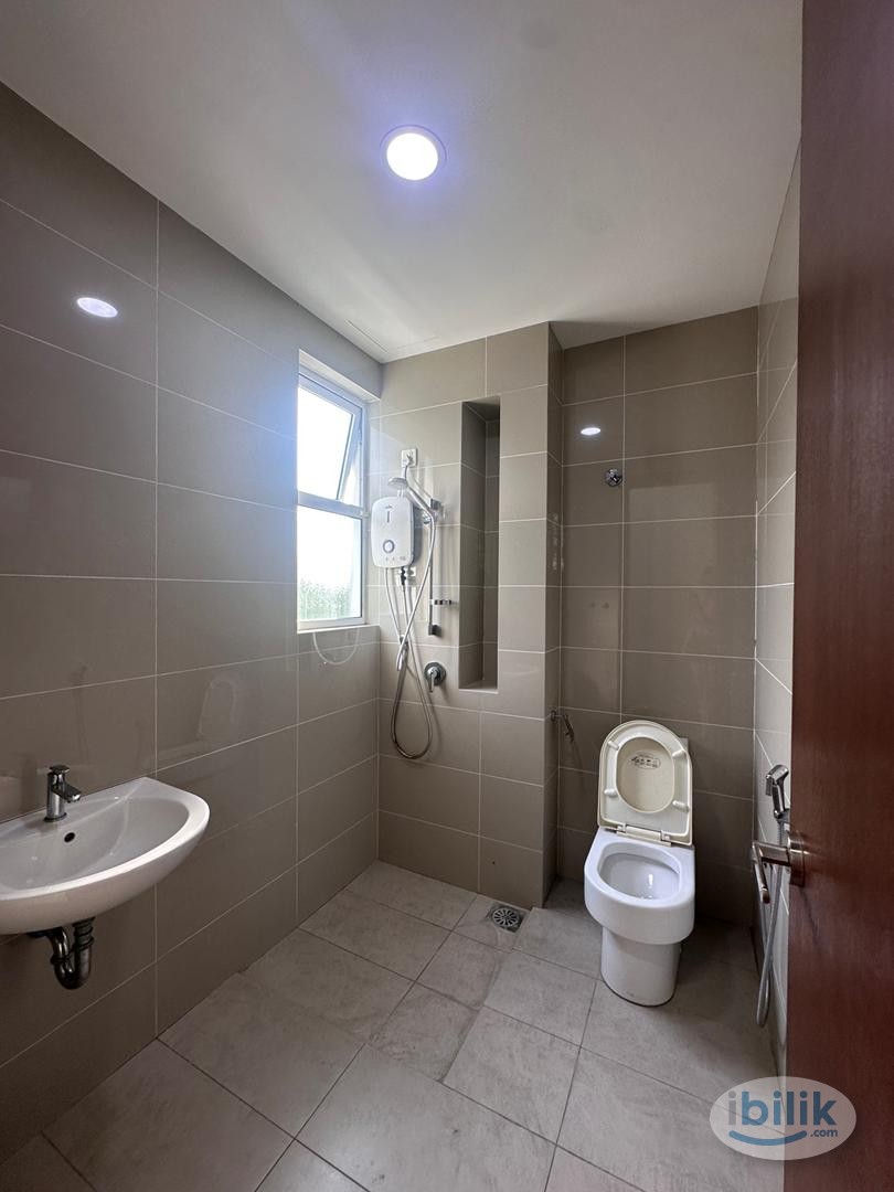 Single room Room RM650 Private toilet - Image 2