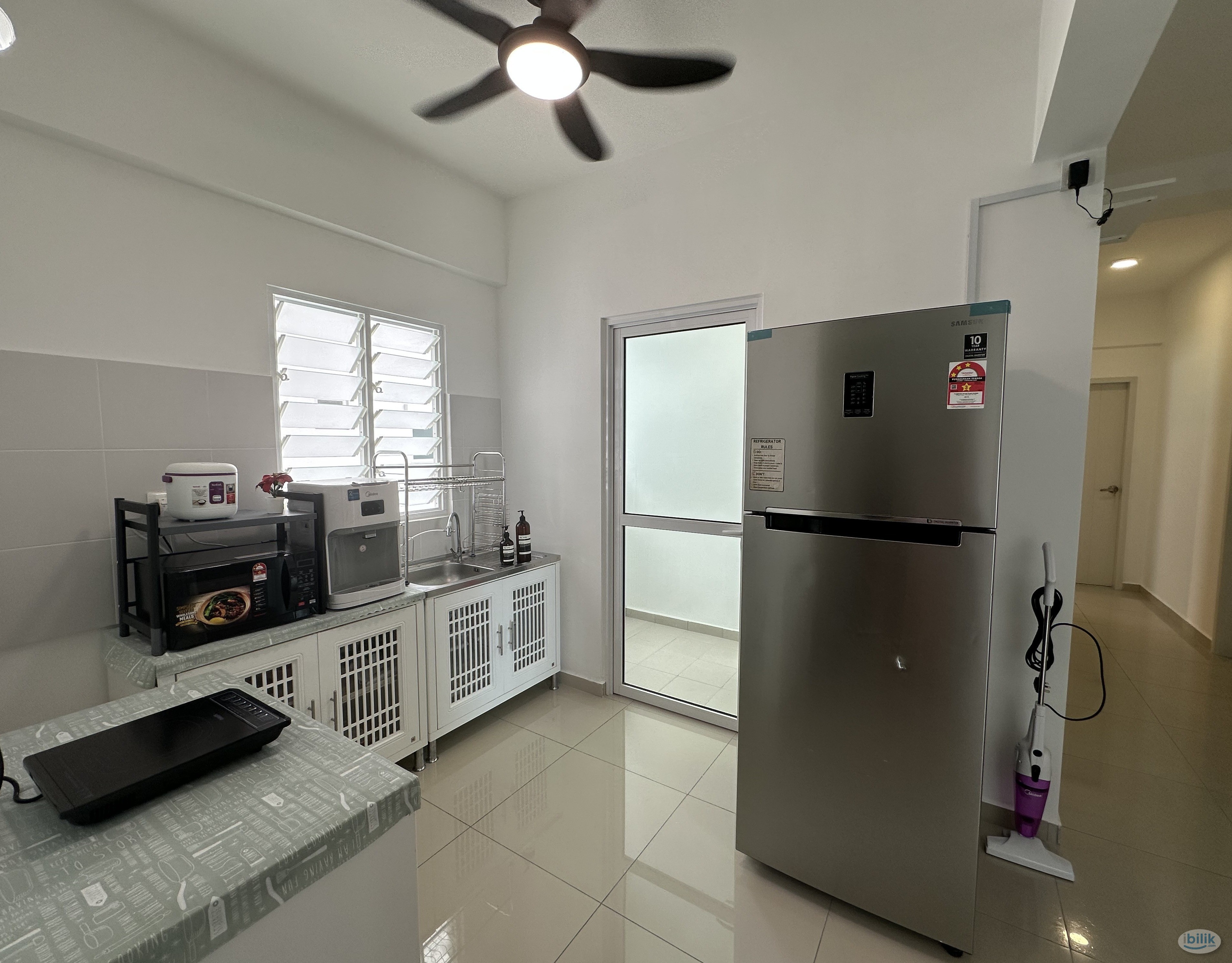 Newly Renovated Single Room at Havana Beach Residences - Image 3