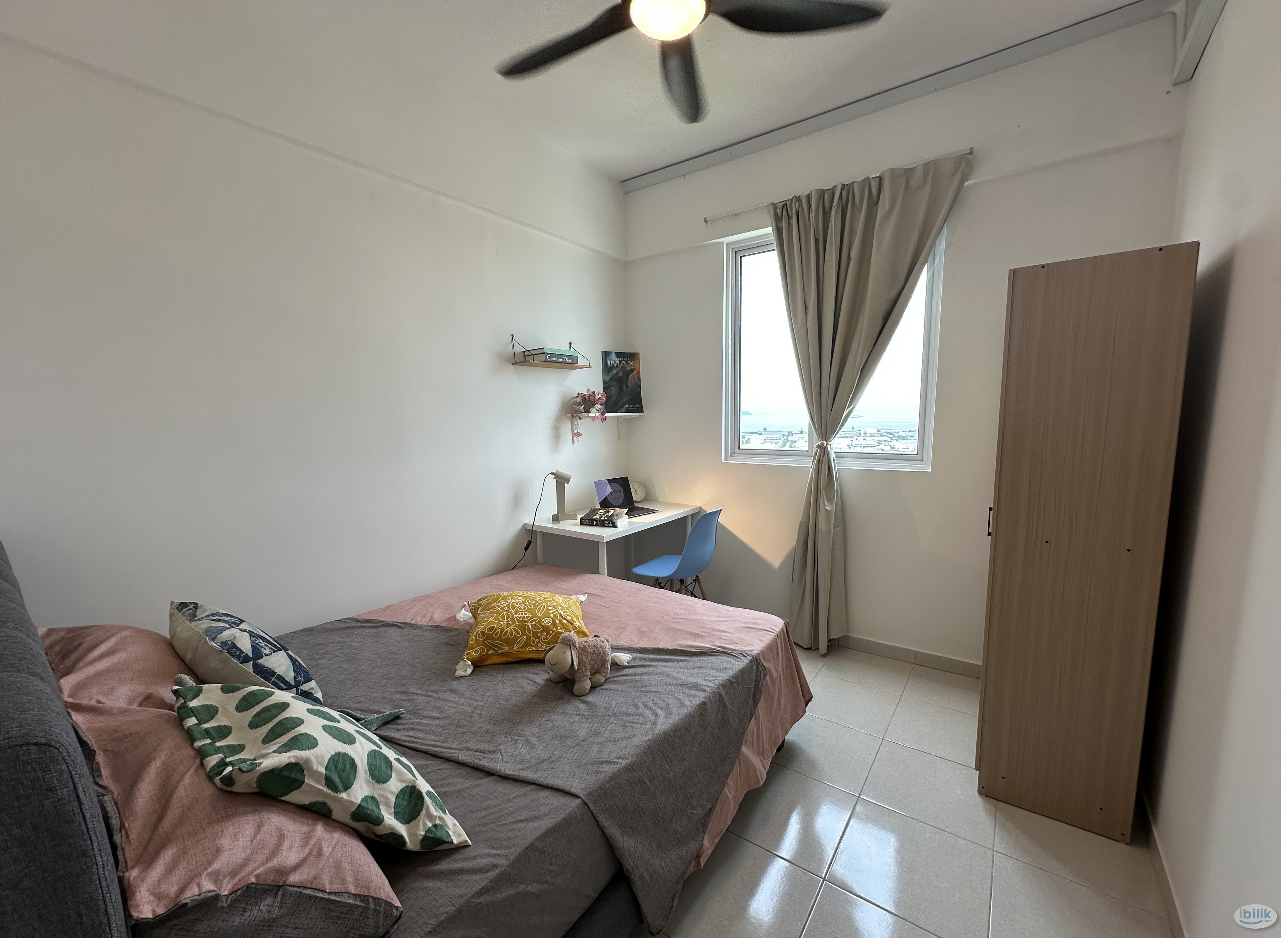 Newly Renovated Middle Room for Rent @ Havana Beach Residences - Image 1