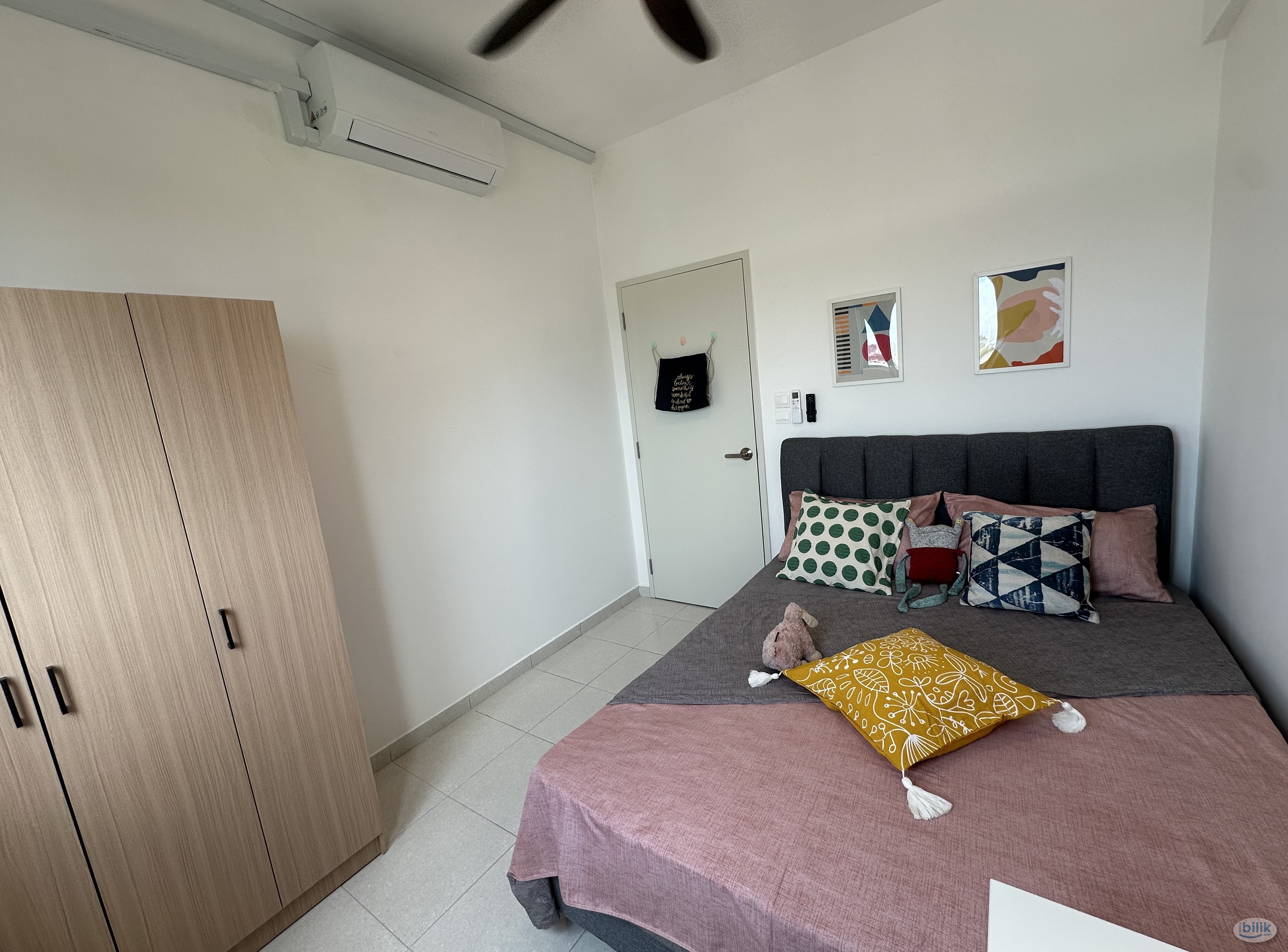 Newly Renovated Middle Room for Rent @ Havana Beach Residences - Image 2