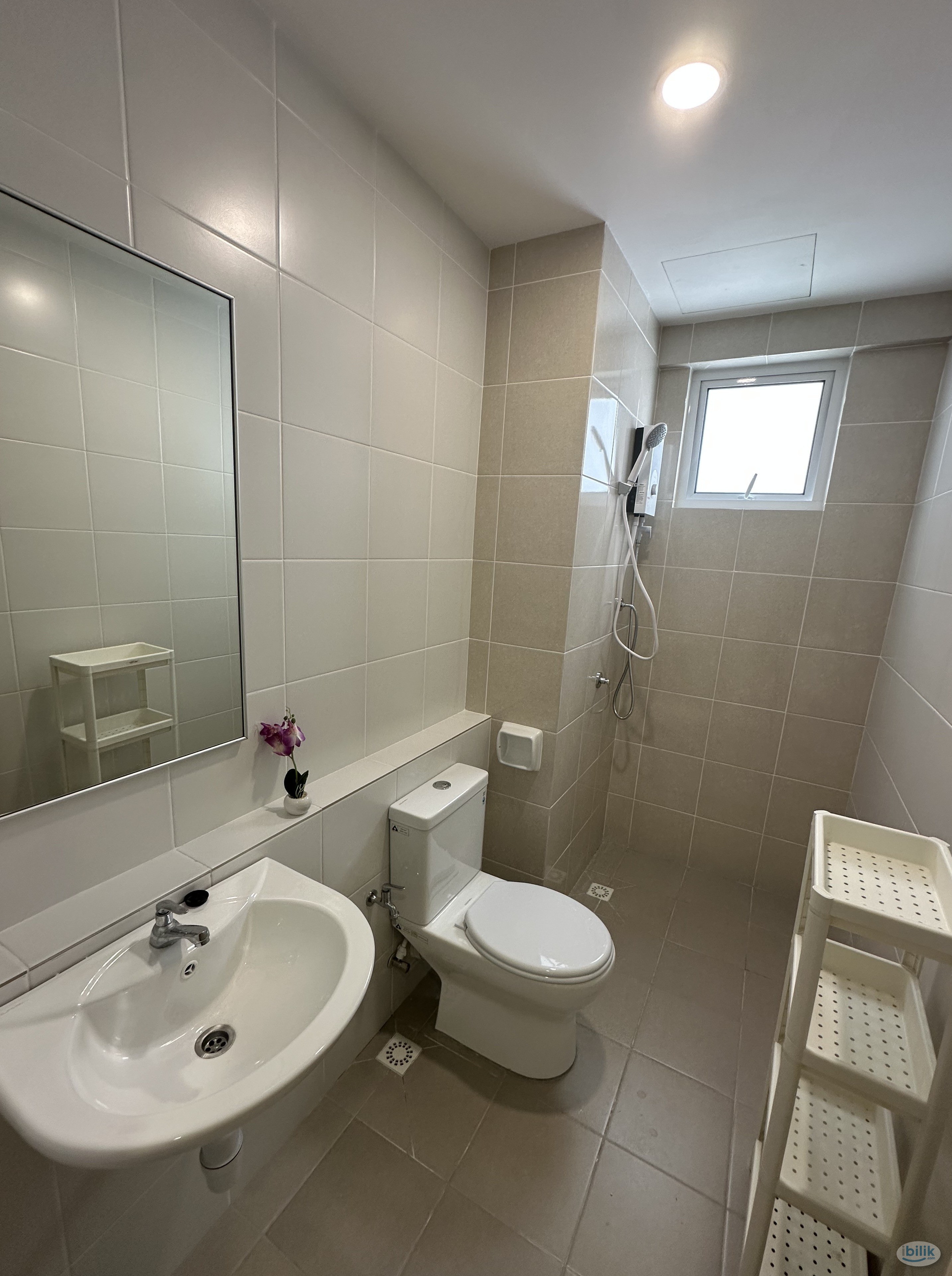 Newly Renovated Middle Room for Rent @ Havana Beach Residences - Image 3