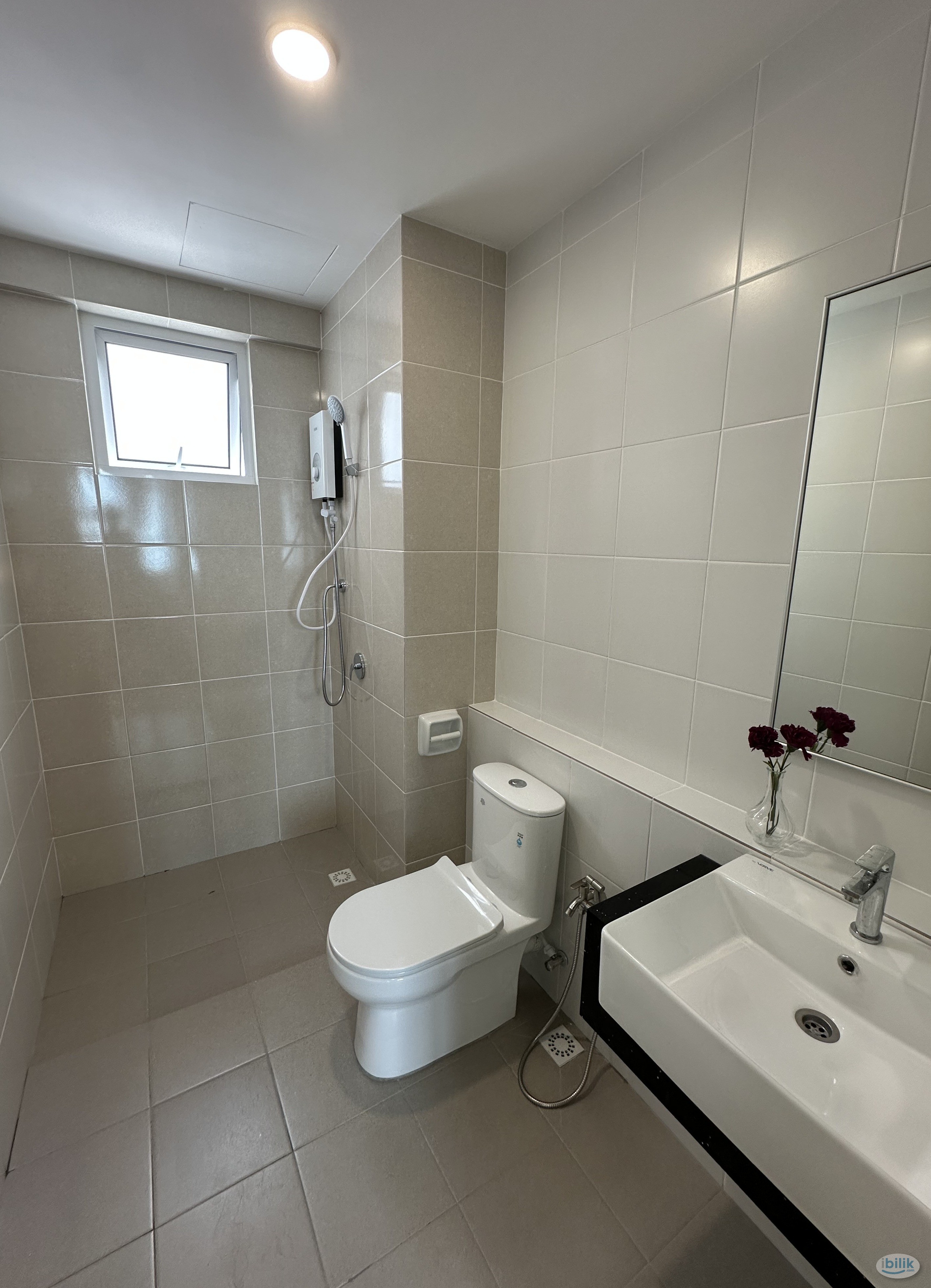 Newly Renovated Master Room for Rent at Havana Beach Residences - Image 1