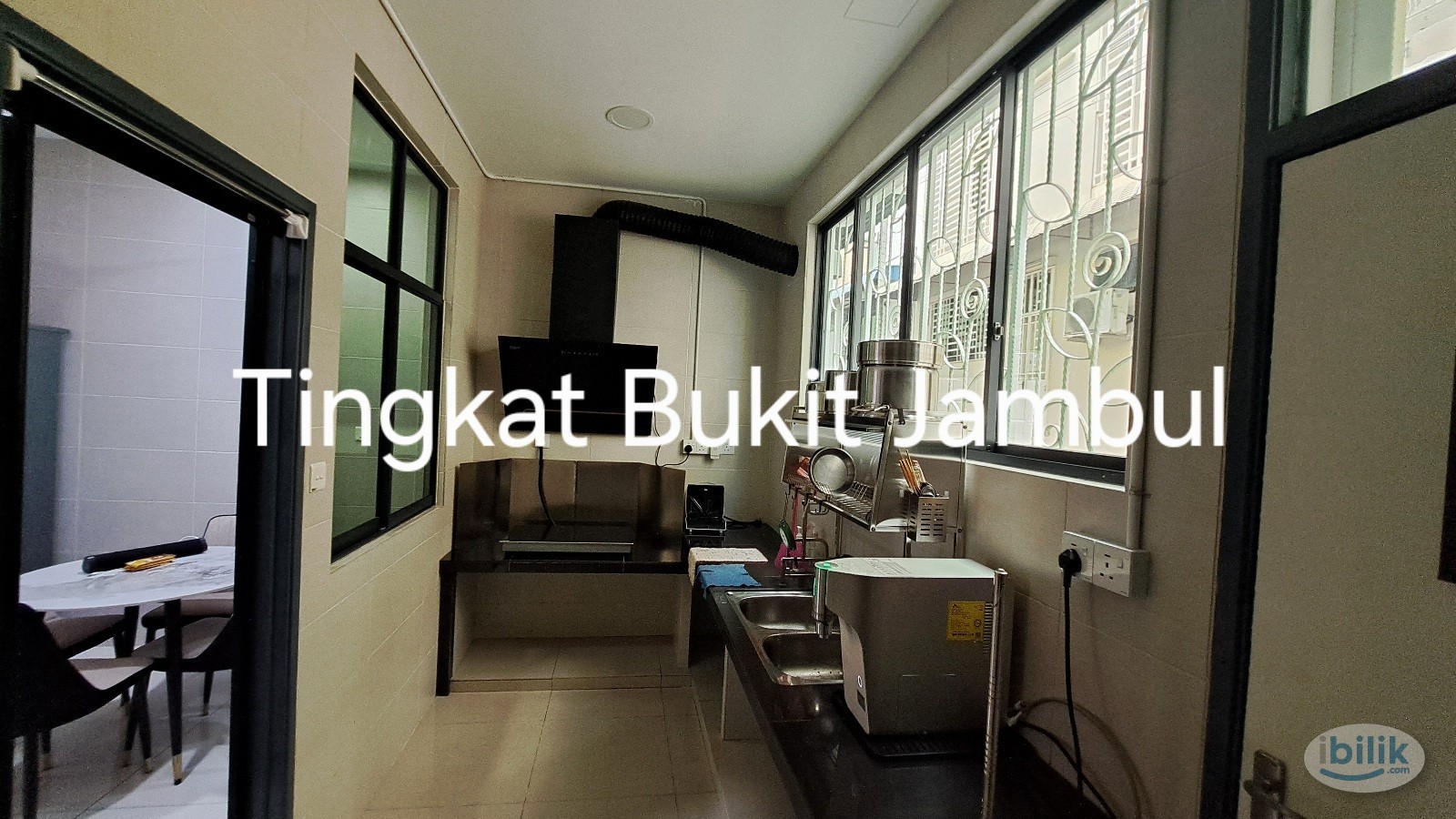 Middle Room at Metro Residences, Bukit Jambul - Image 3