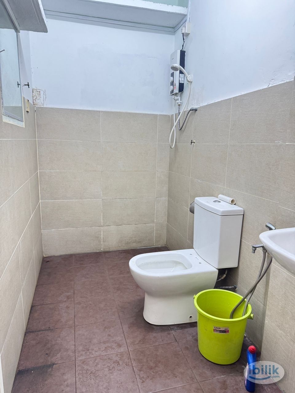 Single Room RM280 at Wawasan 2 Puchong - Image 1