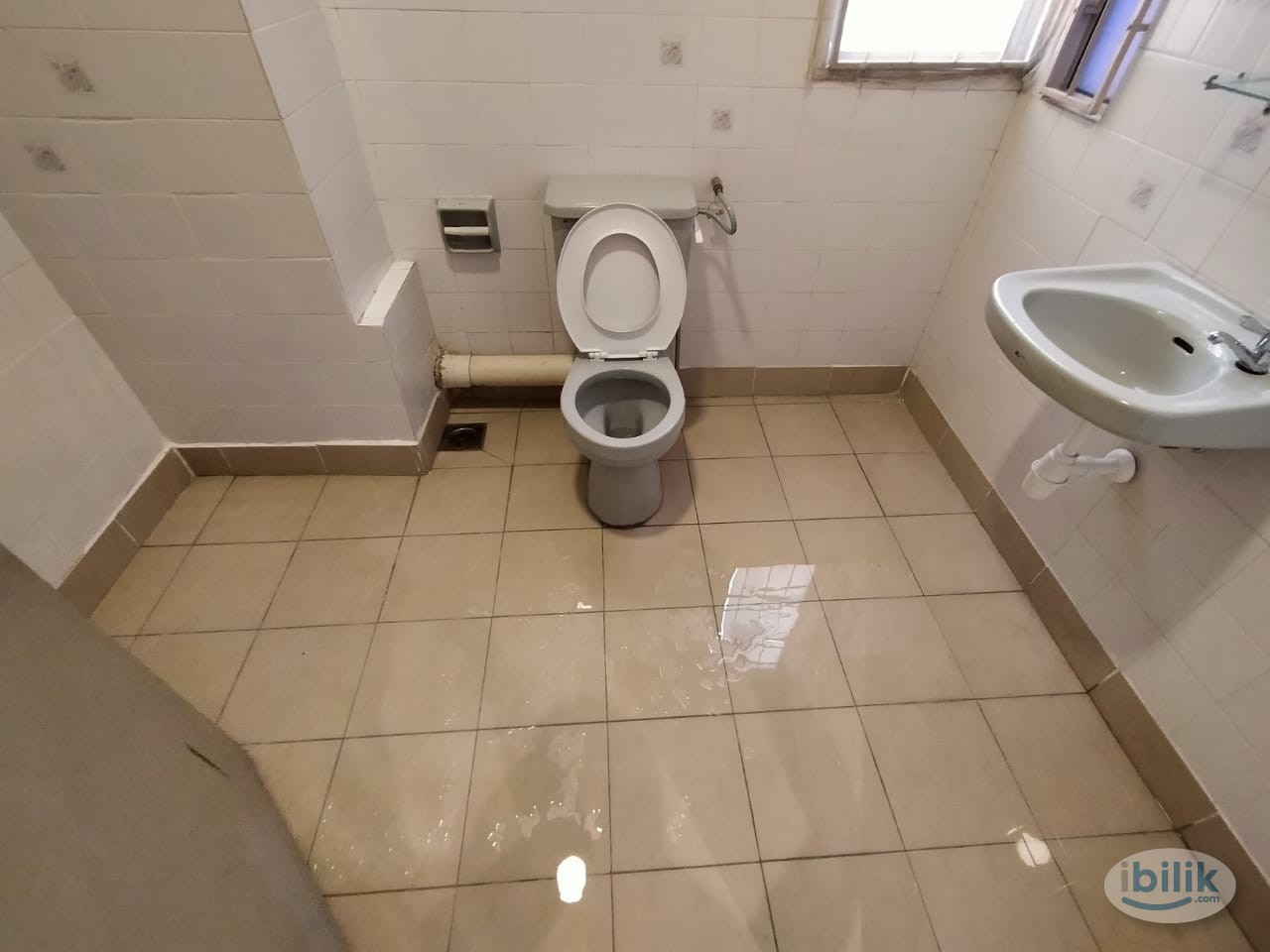 Single Room Fully Furnished Female Unit @ Shah Alam SEK22 - Image 3