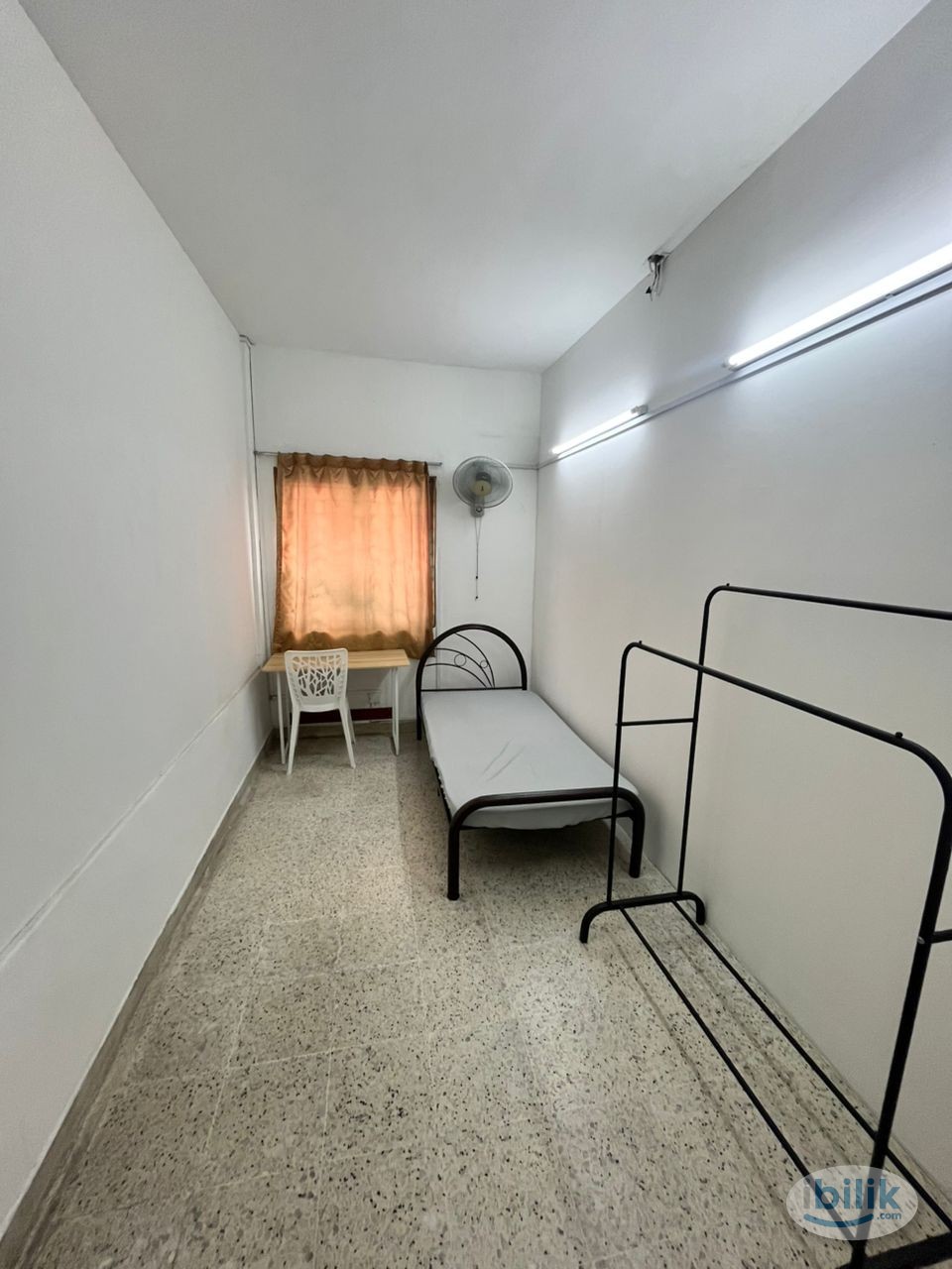 😍LOW DEPOSIT😍SS2 PETALING JAYA FEMALE SINGLE ROOM FOR RENT💢NEAR TO BUS STOP , FOOD STALL ,GROCERY🤩 - Image 2