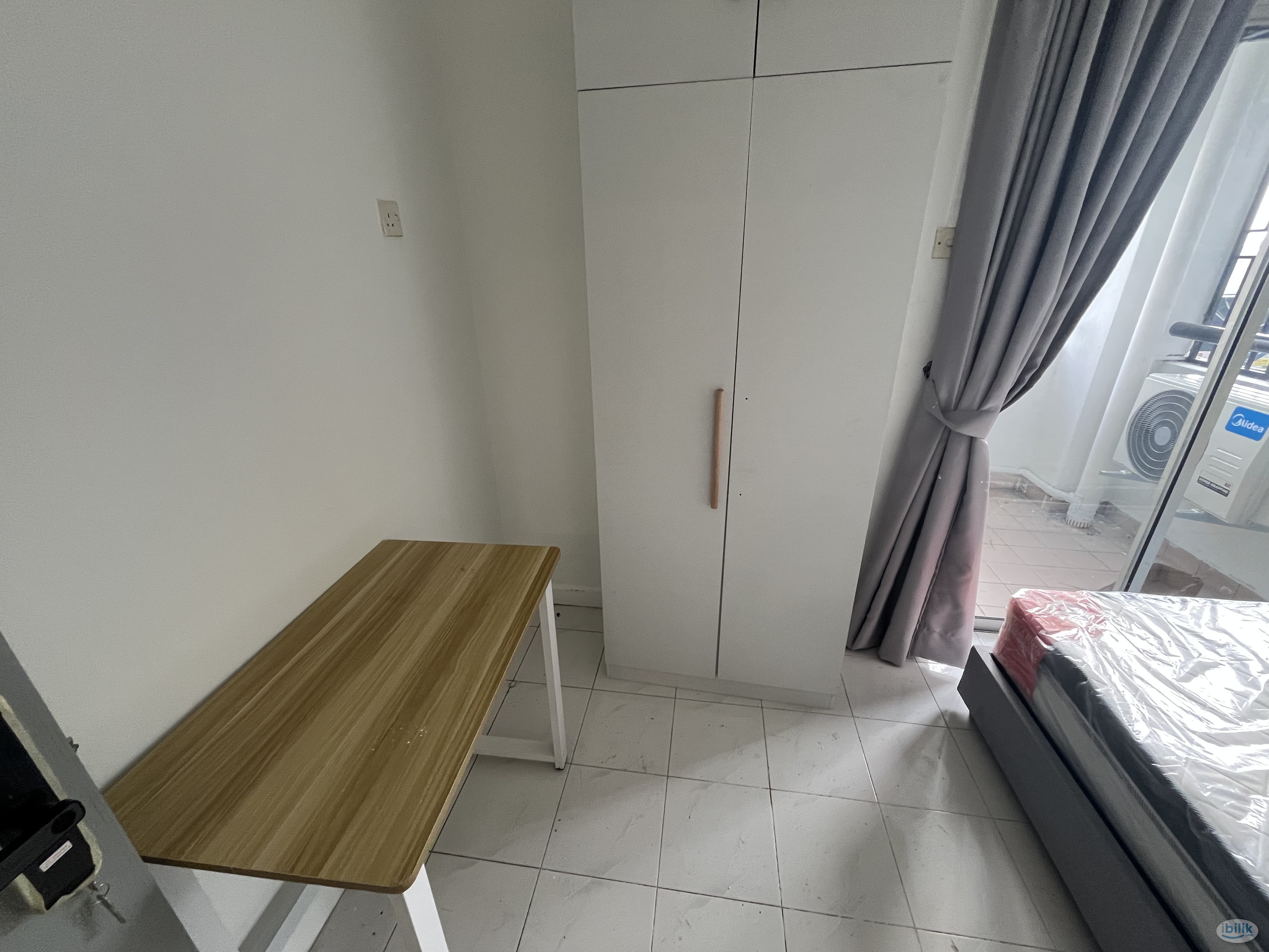 Queen Balcony Room at D'Aman Crimson, Ara Damansara - Image 1