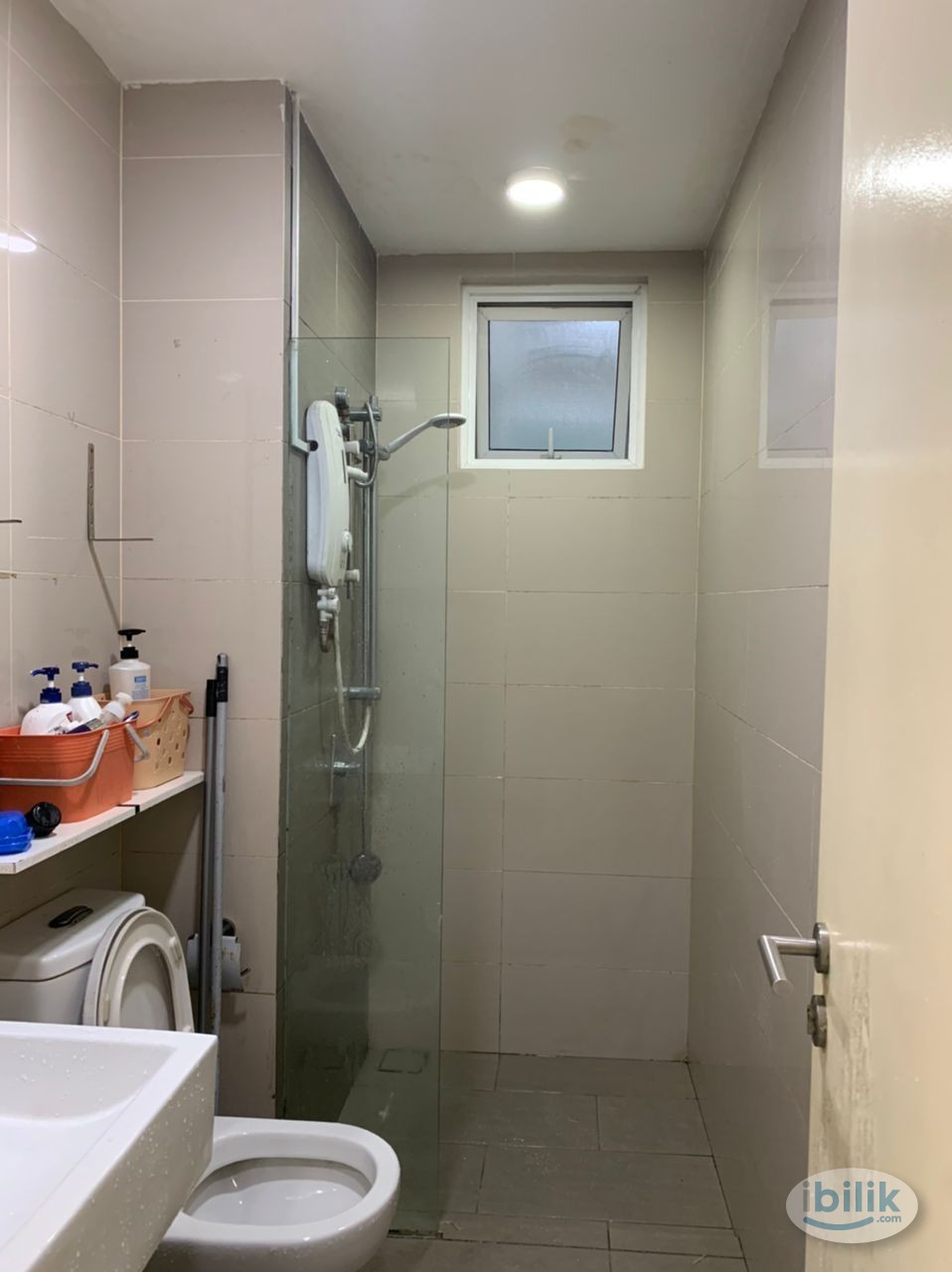 Single Room at Sentul Village, Sentul - Image 5