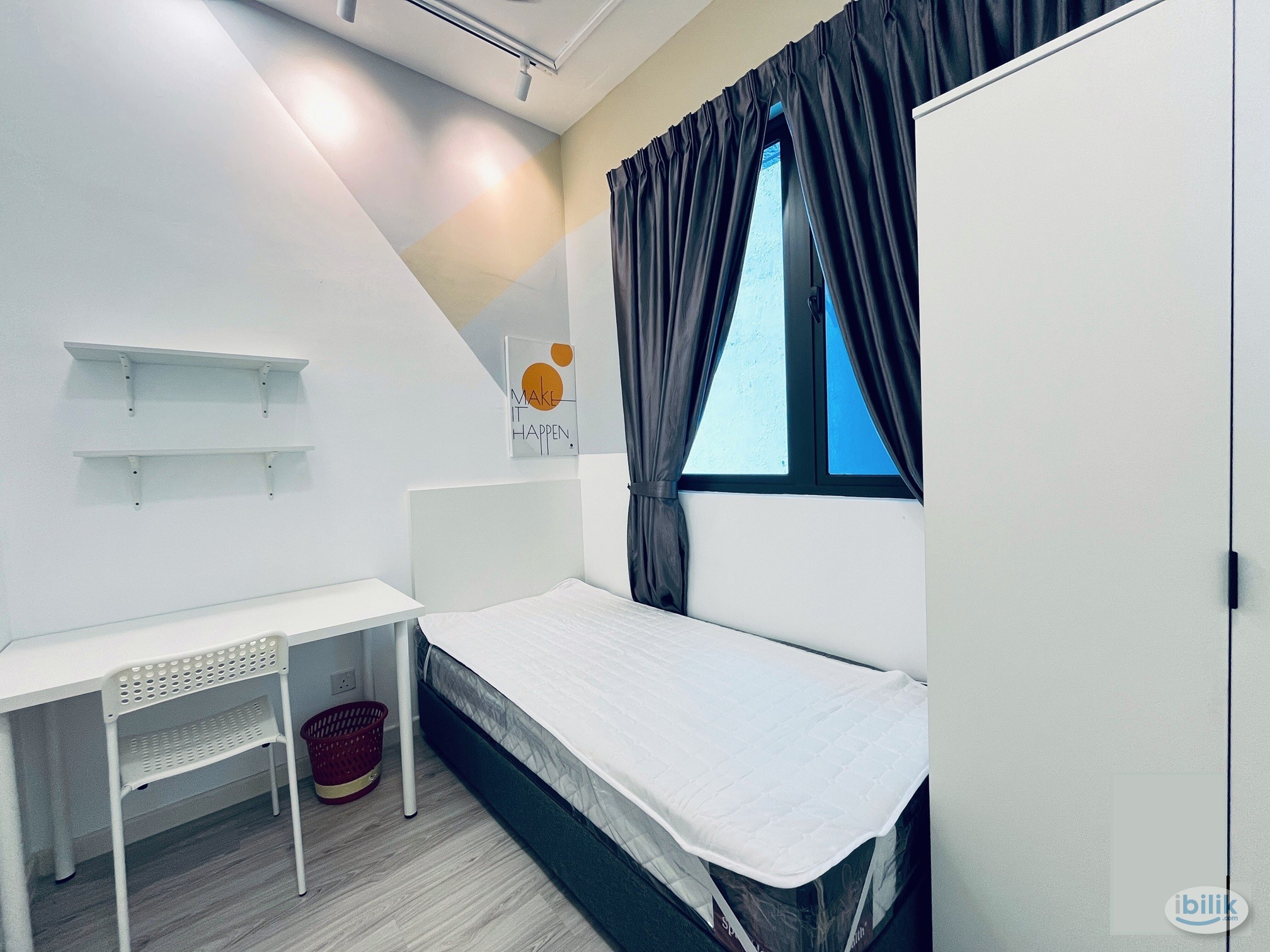Affordable Single Bedroom near MRT Putra Permai - Image 2