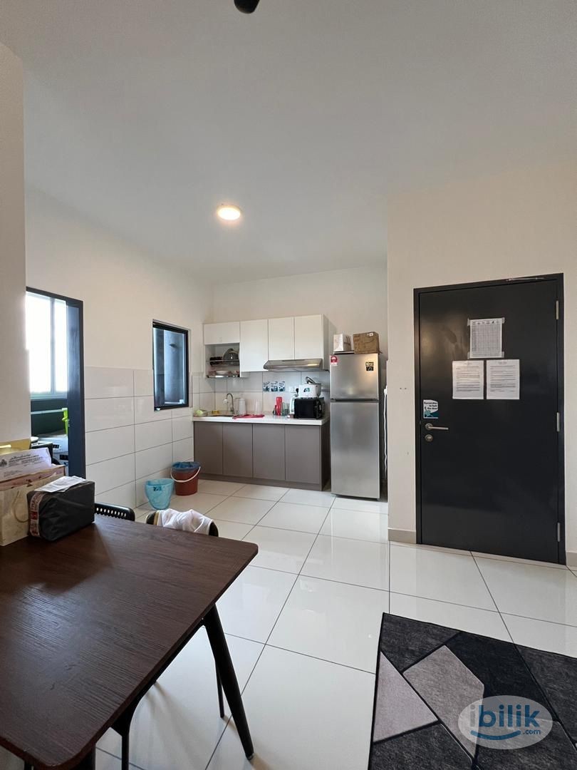 Fully Furnished Middle room at The Holmes 2 Bandar Tun Razak Walking to LRT - Image 4