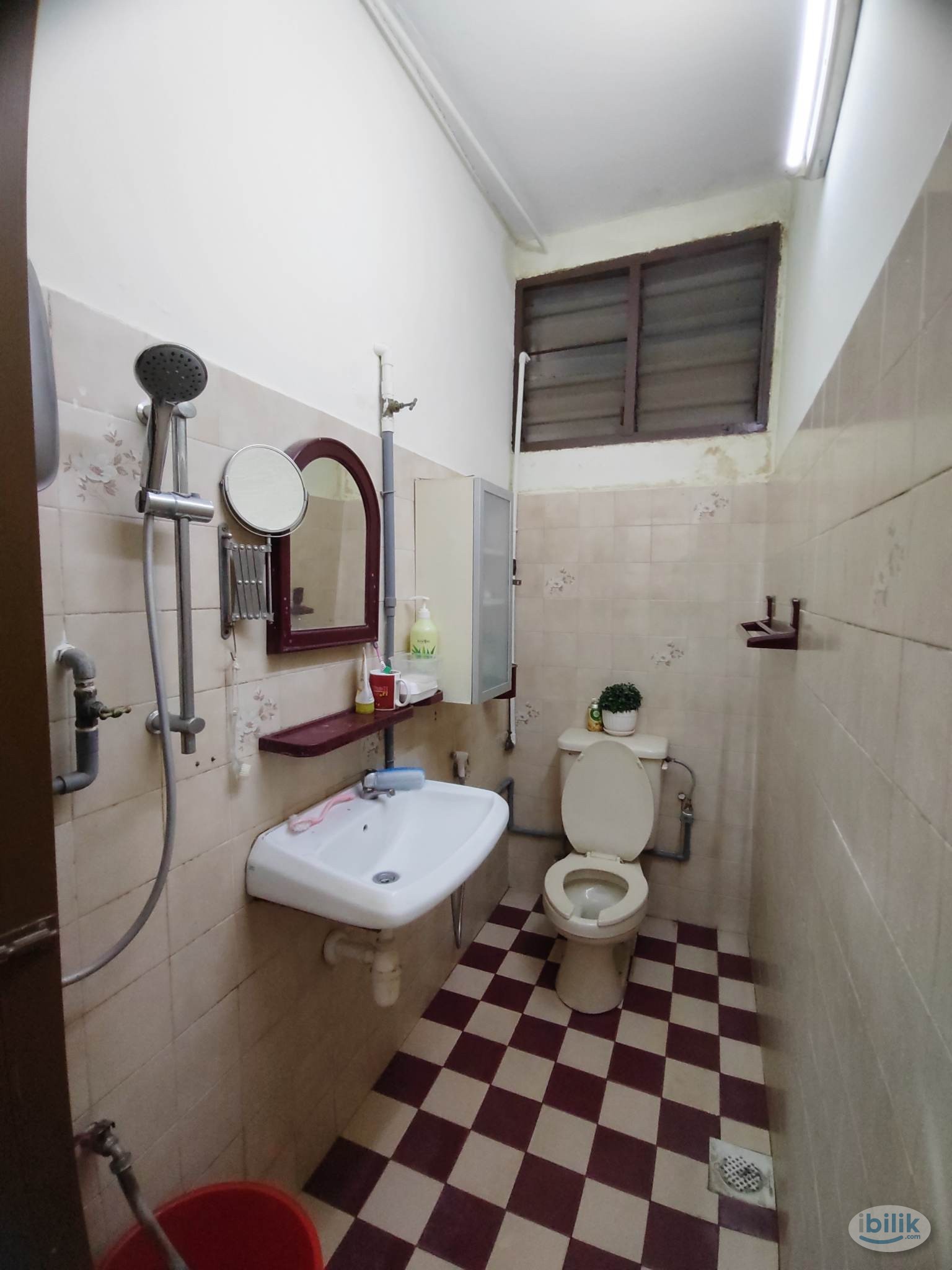 [12 mins to LRT]❗Landed house Free CarPark✨Fully Furnished Single Room🥰Ready Move in - Image 3