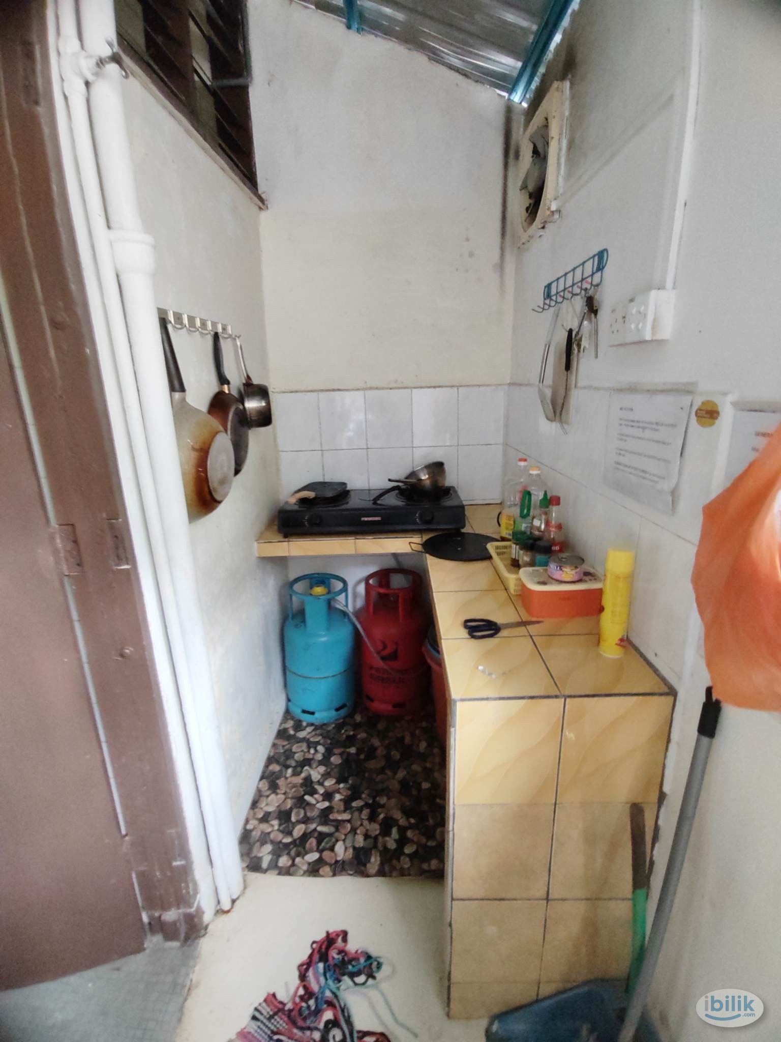[12 mins to LRT]❗Landed house Free CarPark✨Fully Furnished Single Room🥰Ready Move in - Image 5