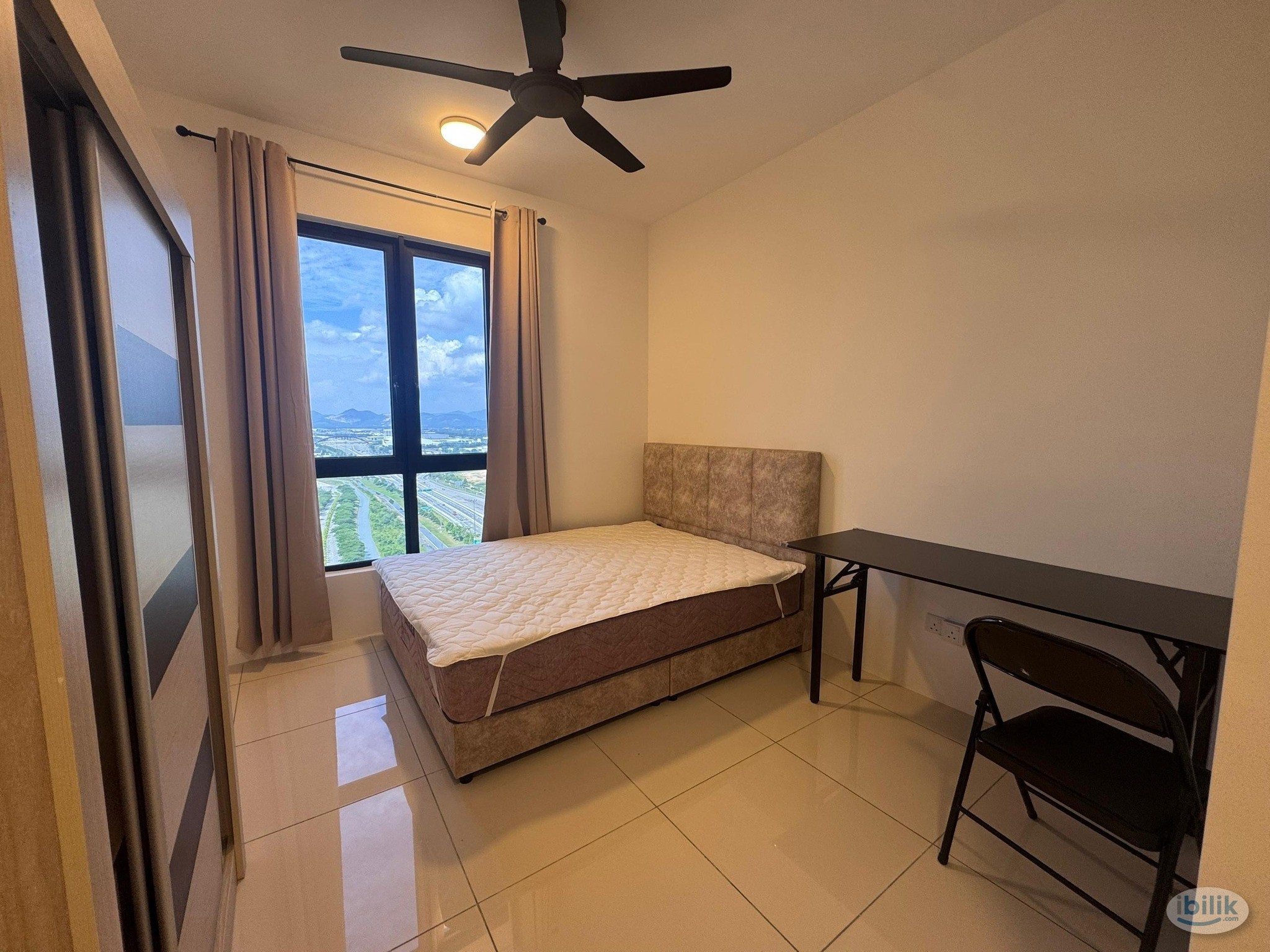 Vivo Executive Apartment Batu Kawan Master Room Brand new unit for rent Direct owner no agent fee - Image 2