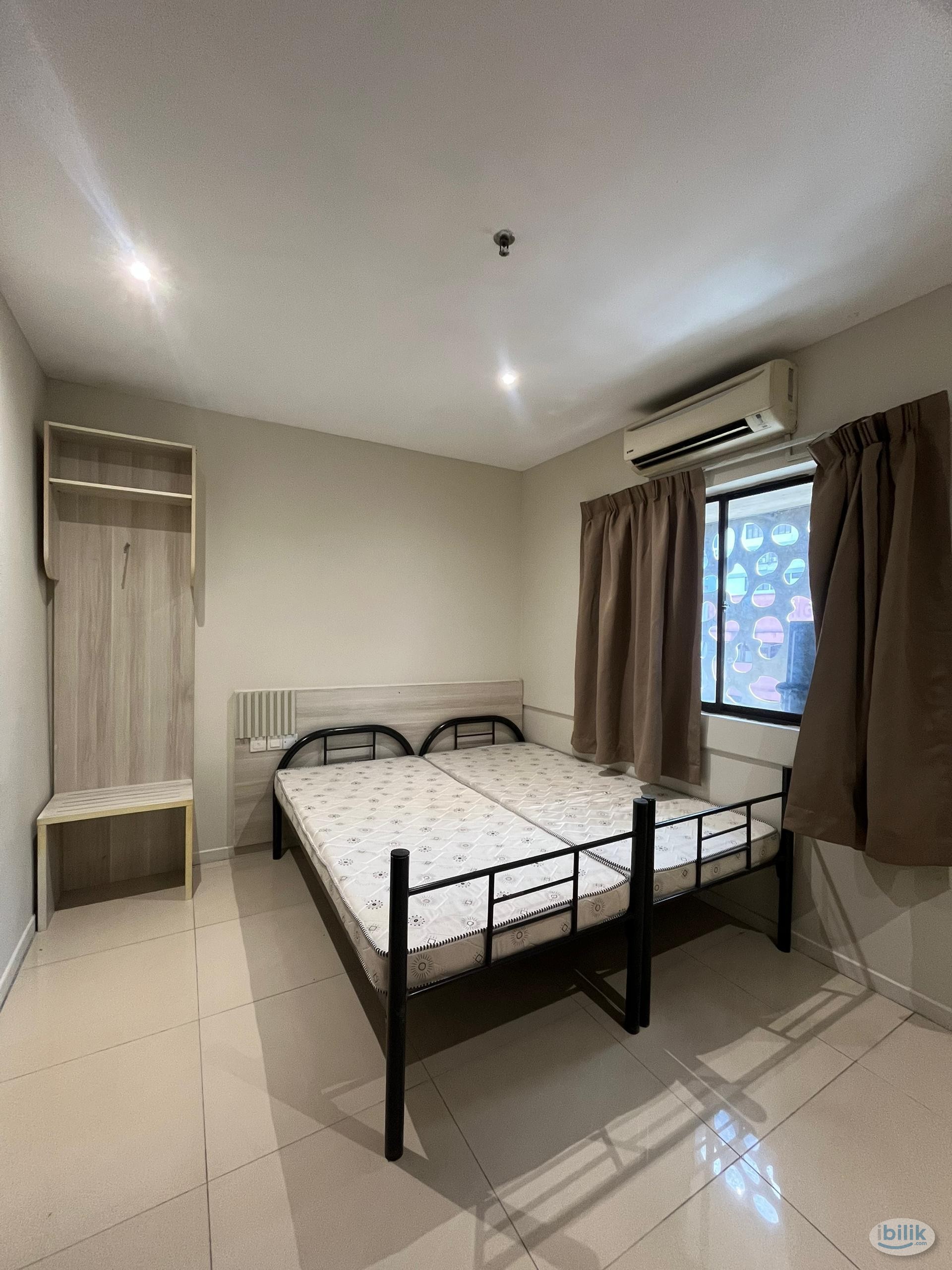 🔑🚆 Comfortable Room @ Chow Kit – 5 Min to Hospital 🏥, 6 Min to PWTC 🚉, Easy Access 💼 - Image 1
