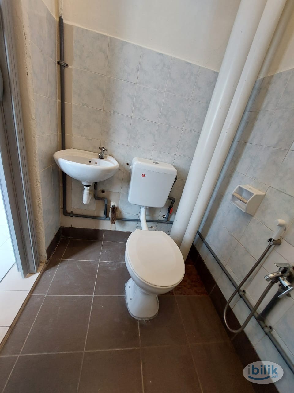 Master Room di Lagoon Perdana - Image 3
