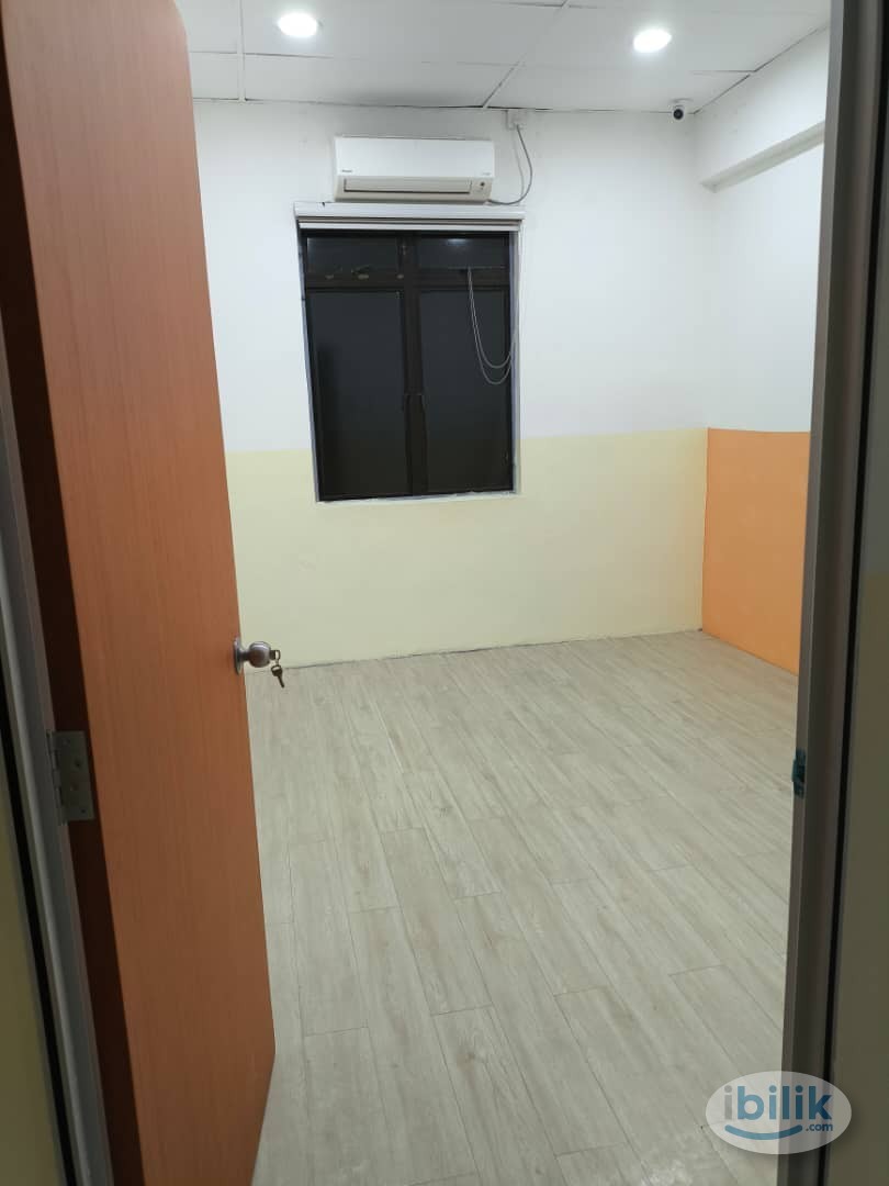 Newly renovated Room - Image 4