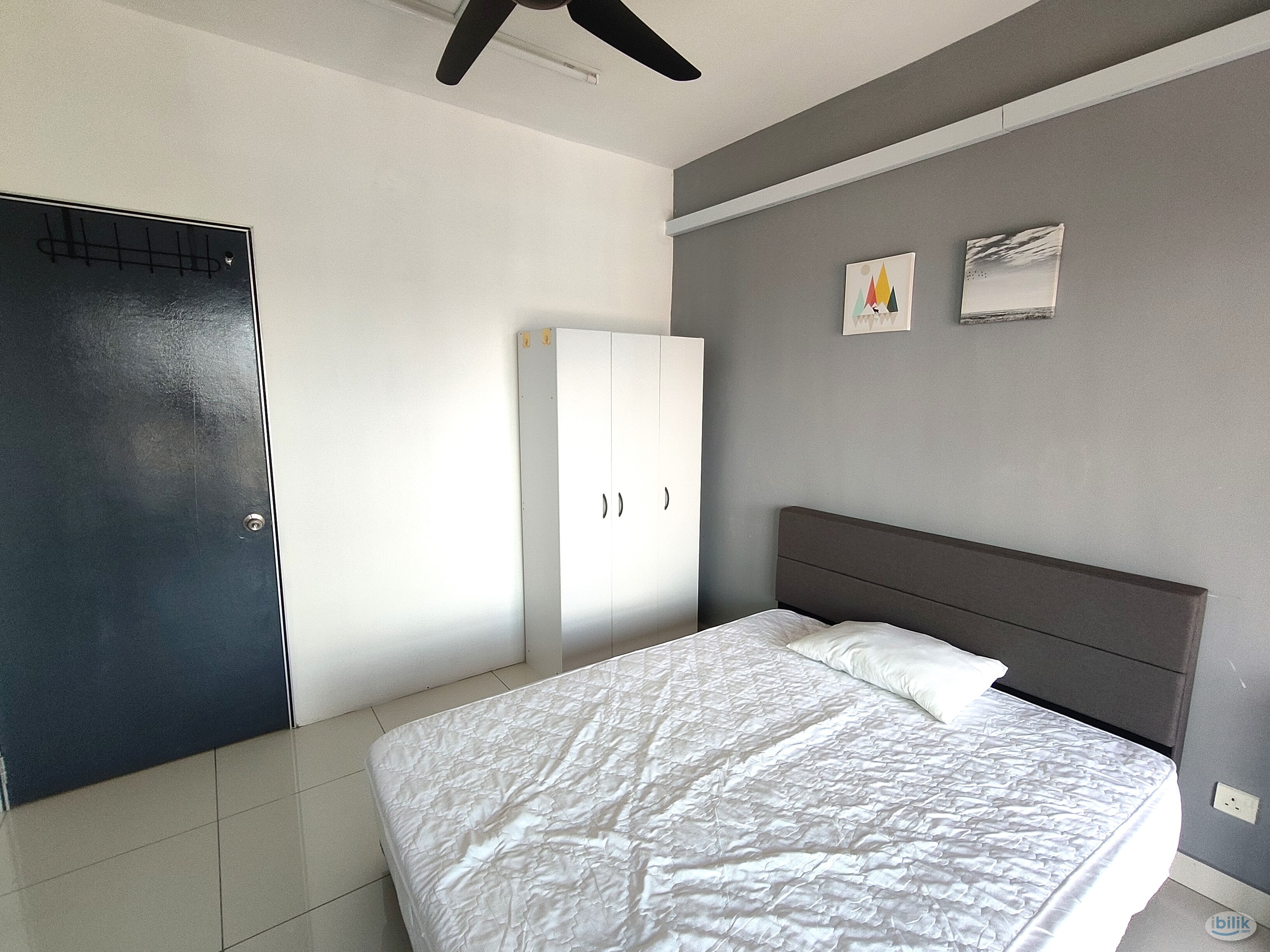 0702 Room for rent beside Kuchai Maju’s cash service shops and weekday noodle stops - Image 2