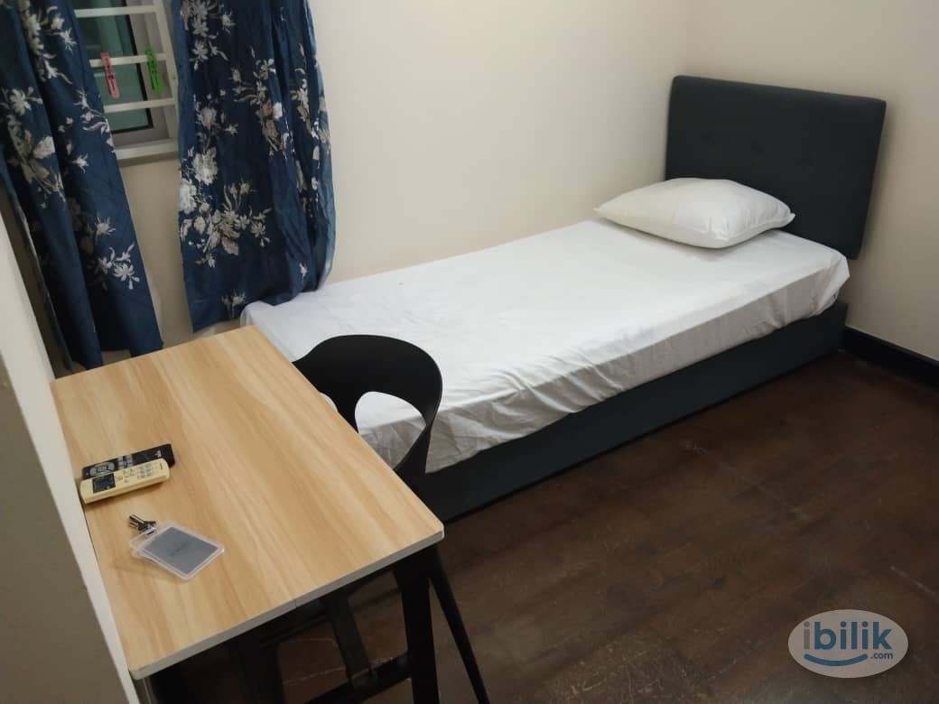 Single Room at Saville @ The Park, Pantai - Image 1