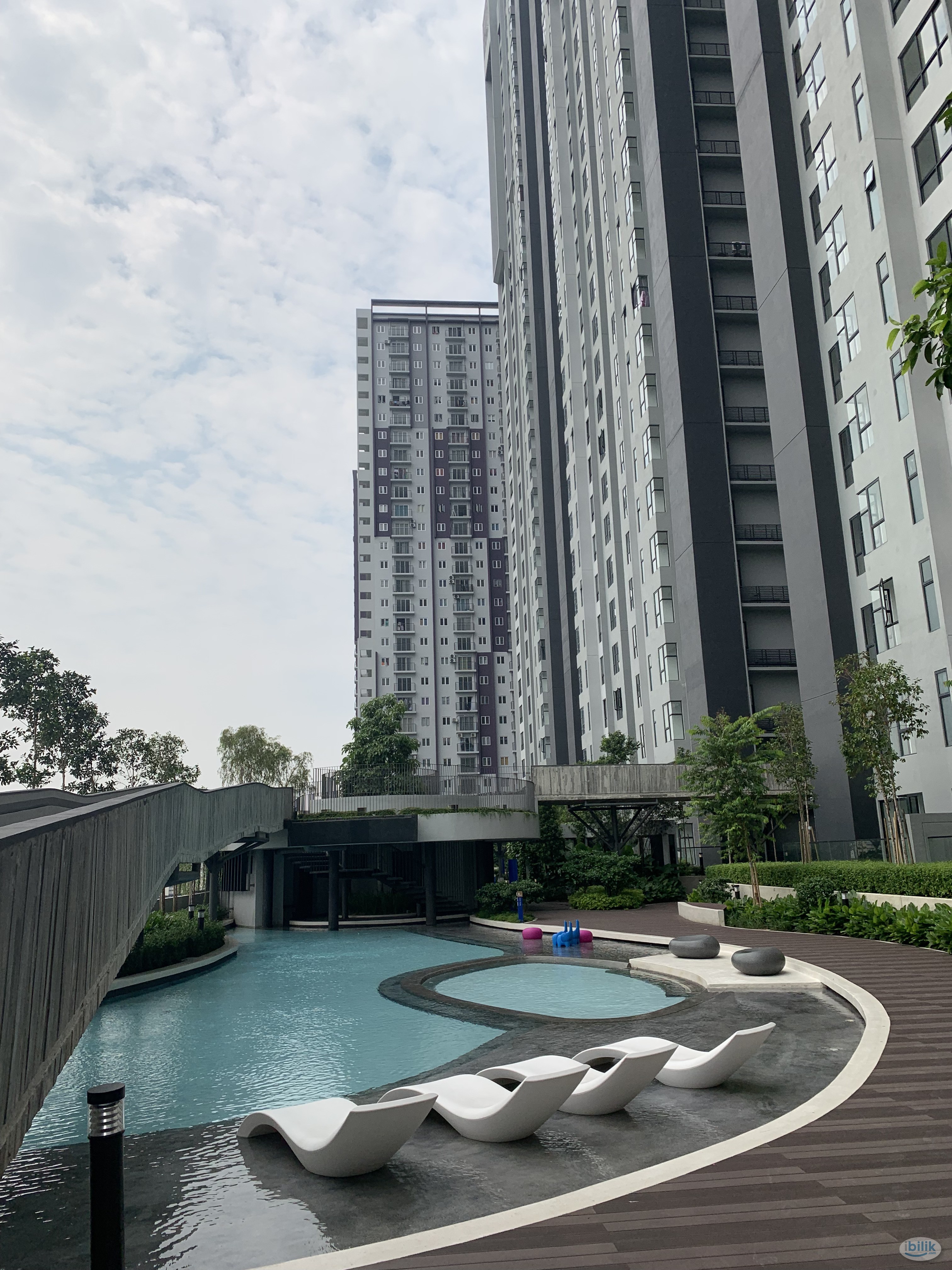 Middle Room with Private Bathroom at The Havre, Bukit Jalil - Image 3