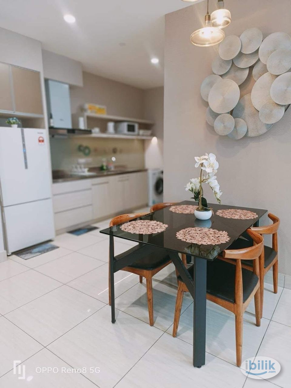 Shaftsbury Presint 1 Master Bedroom For Rent - Female - Image 3