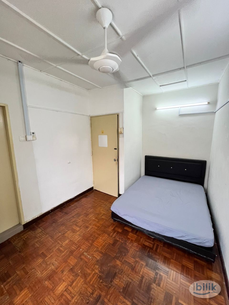💥LOW DEPOSIT💥SS2 PETALING JAYA MIDDLE ROOM FOR RENT🔥NEAR FOODSTALL , GROCERY 💢💢 - Image 1
