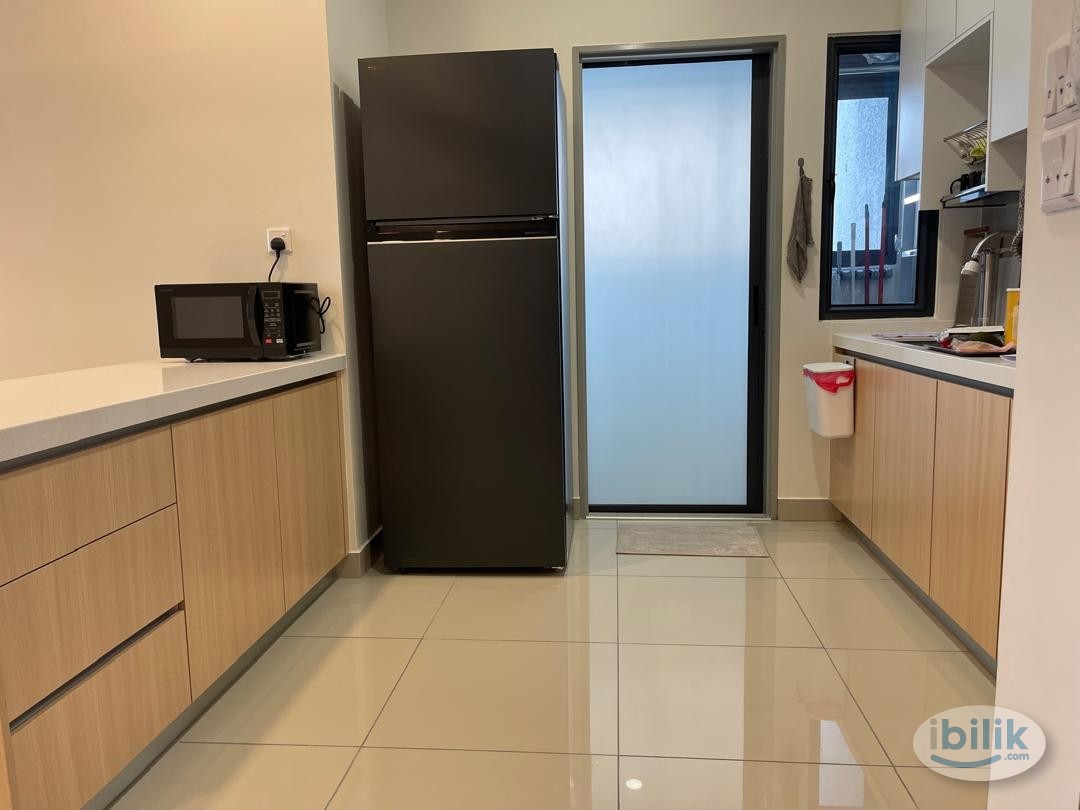 Middle Room at M Vertica KL City Residences, Cheras - Image 3