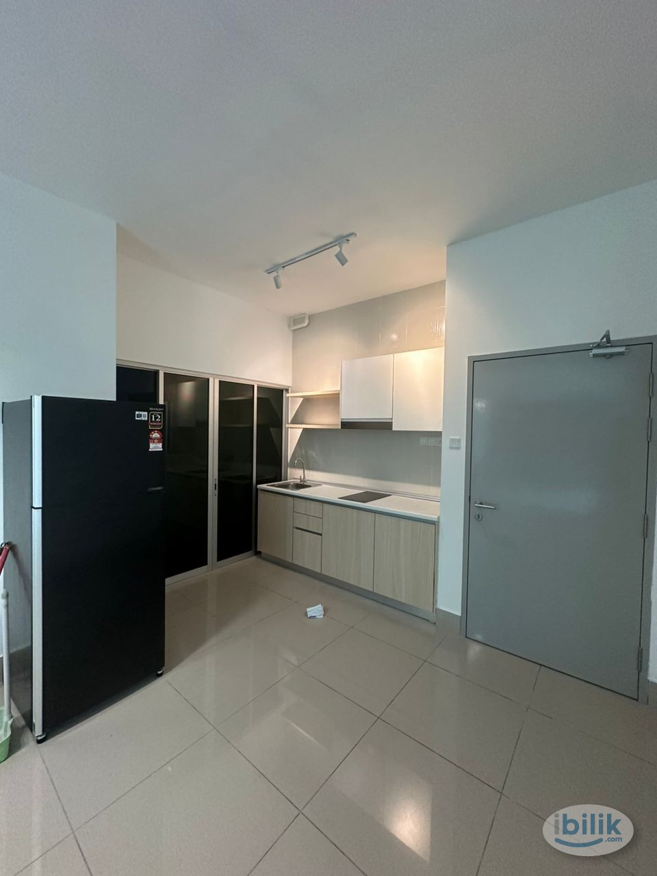 Master Room at Razak City Residences, Sungai Besi - Image 1