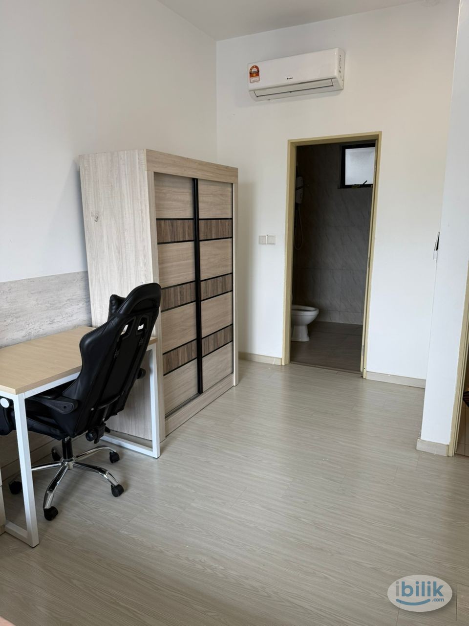 Mixed Unit Master Room at The Hamilton, Wangsa Maju Next to LRT Sri Rampai - Image 2