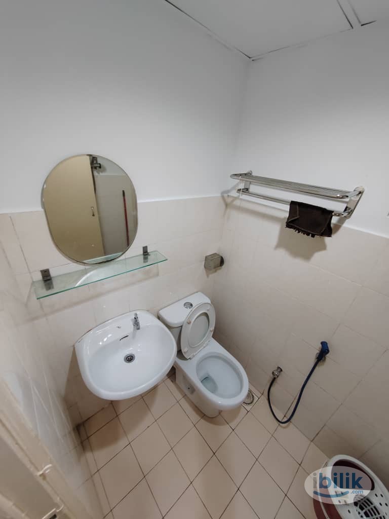 Female Single Room at Palm Spring, Kota Damansara - Image 4