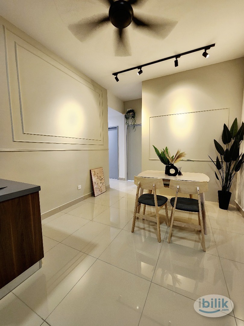 Master Room with Private Bathroom at Platinum Arena Residence, Old Klang Road - Image 2