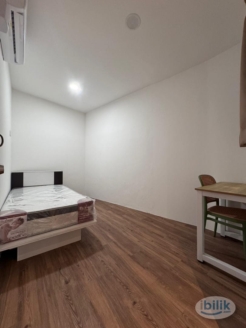 🚩SUBANG PERMAI NEW SWING & PILLOW CO-LIVING AIRCOND SINGLE ROOM FOR RENT🥰NEAR TO SUBANG AIR PORT ,BUKIT JELUTONG,SEKSYEN - Image 1