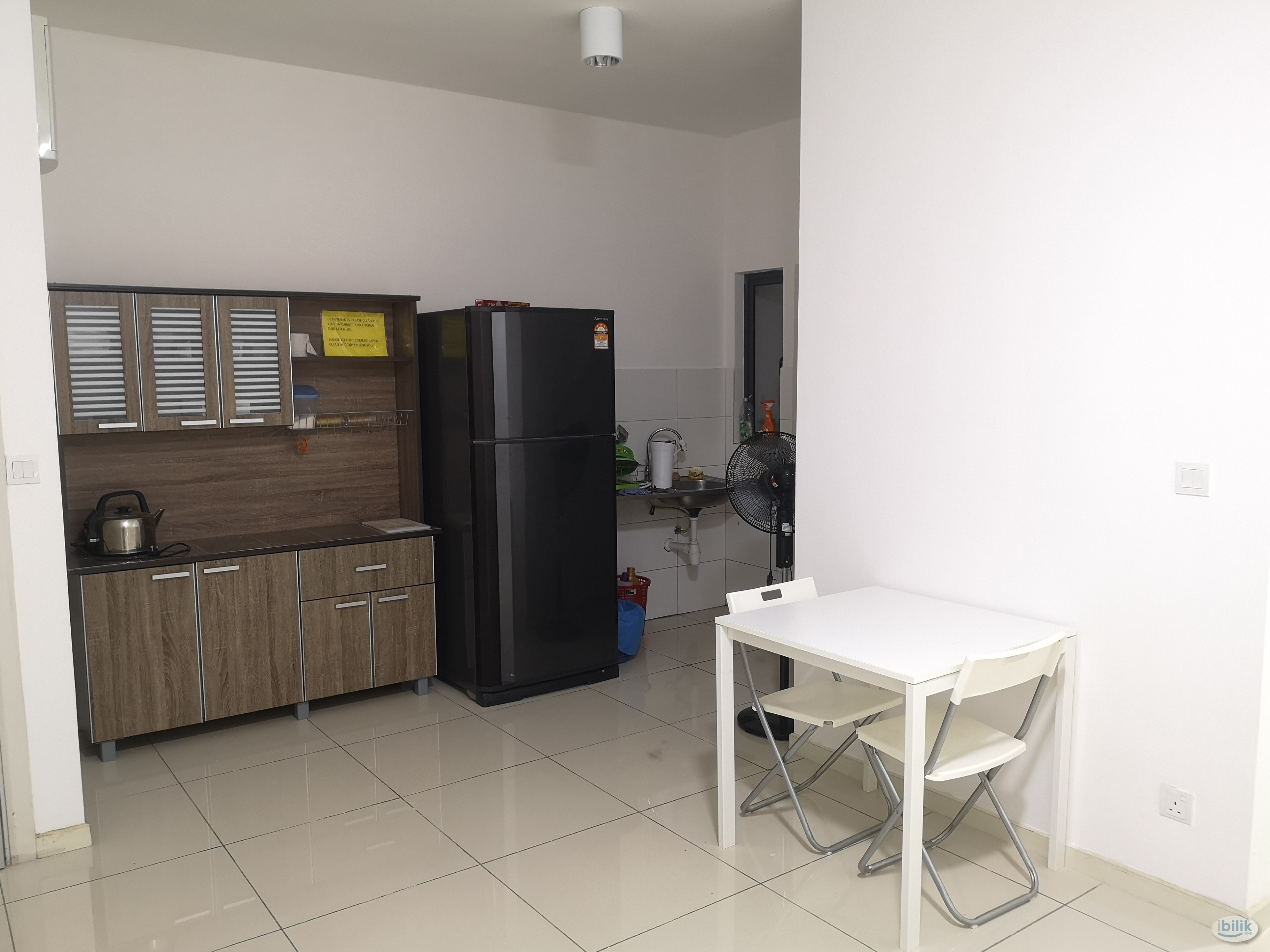 Middle Room with Balcony at Casa Green, Bukit Jalil - Image 3