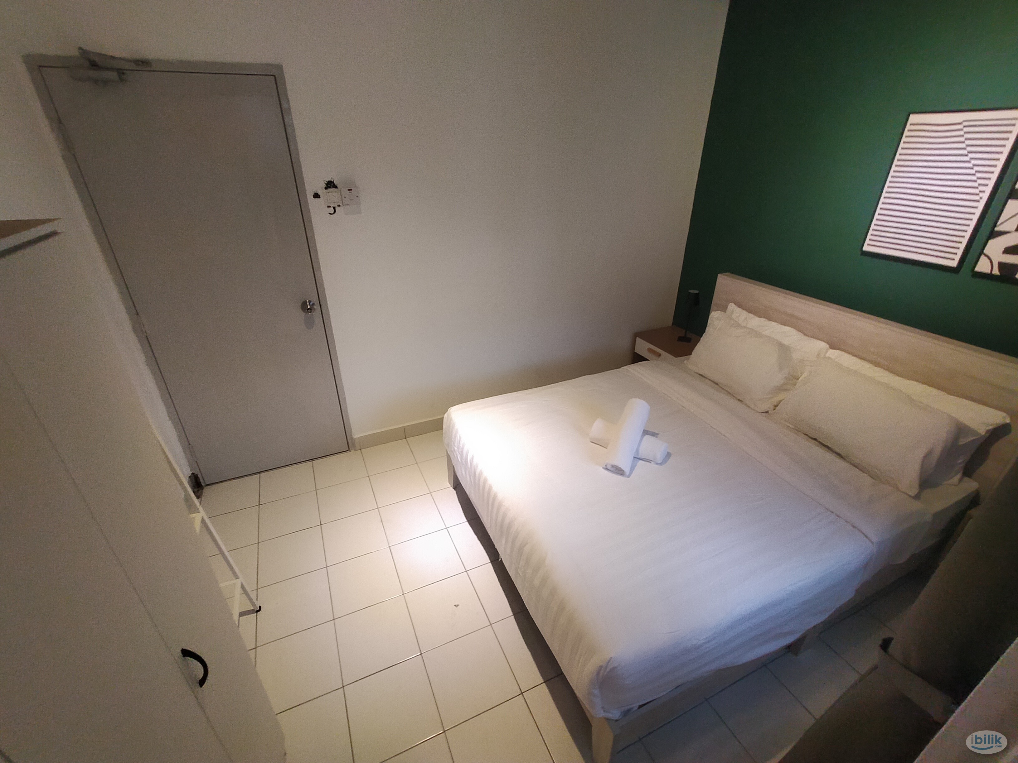 Female Medium Room with Bath Room @ Tasik Prima/Puchong Perdana/Puchong Utama - Image 2