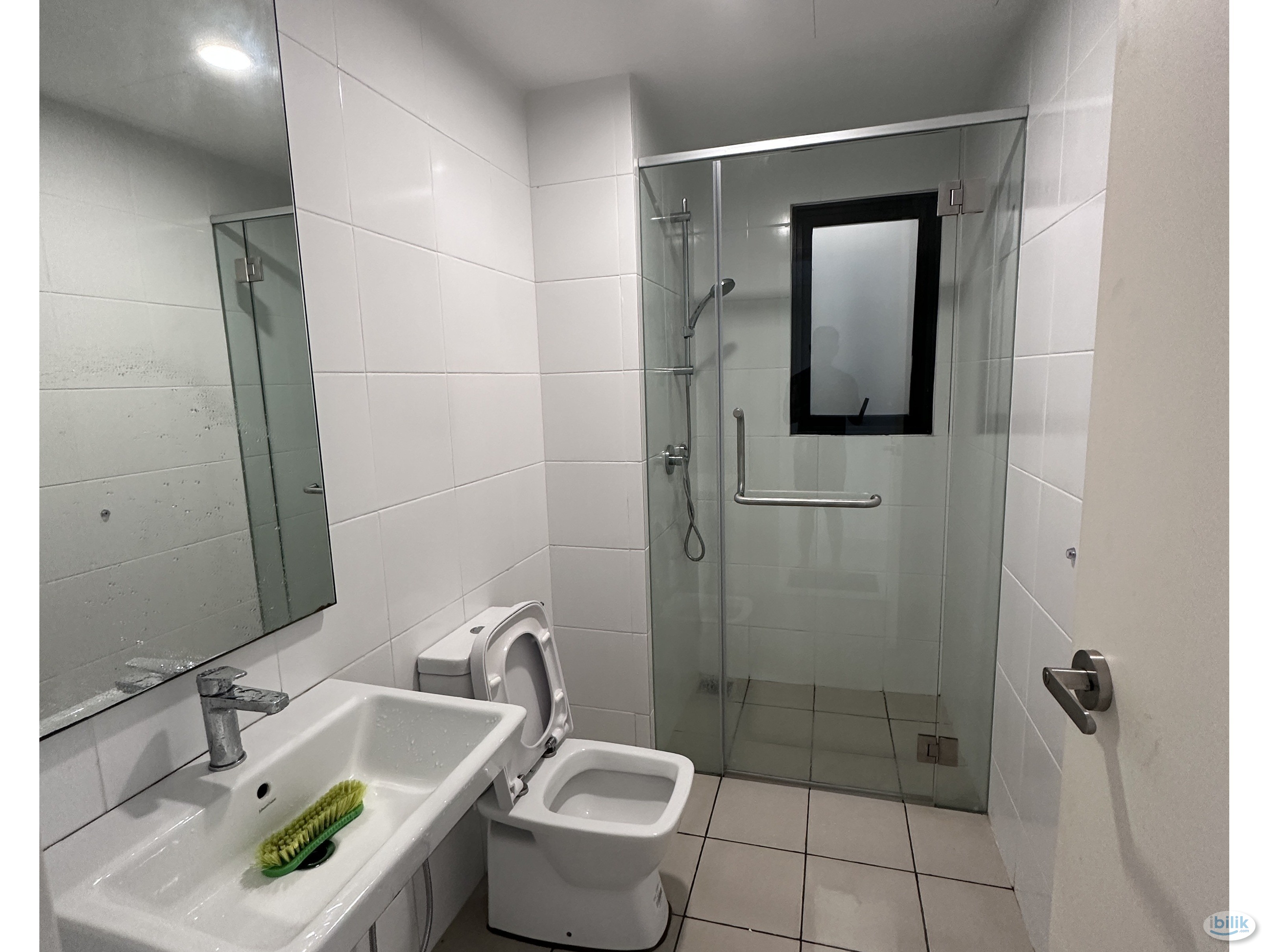 Middle Room at Parc 3, Cheras - Image 3