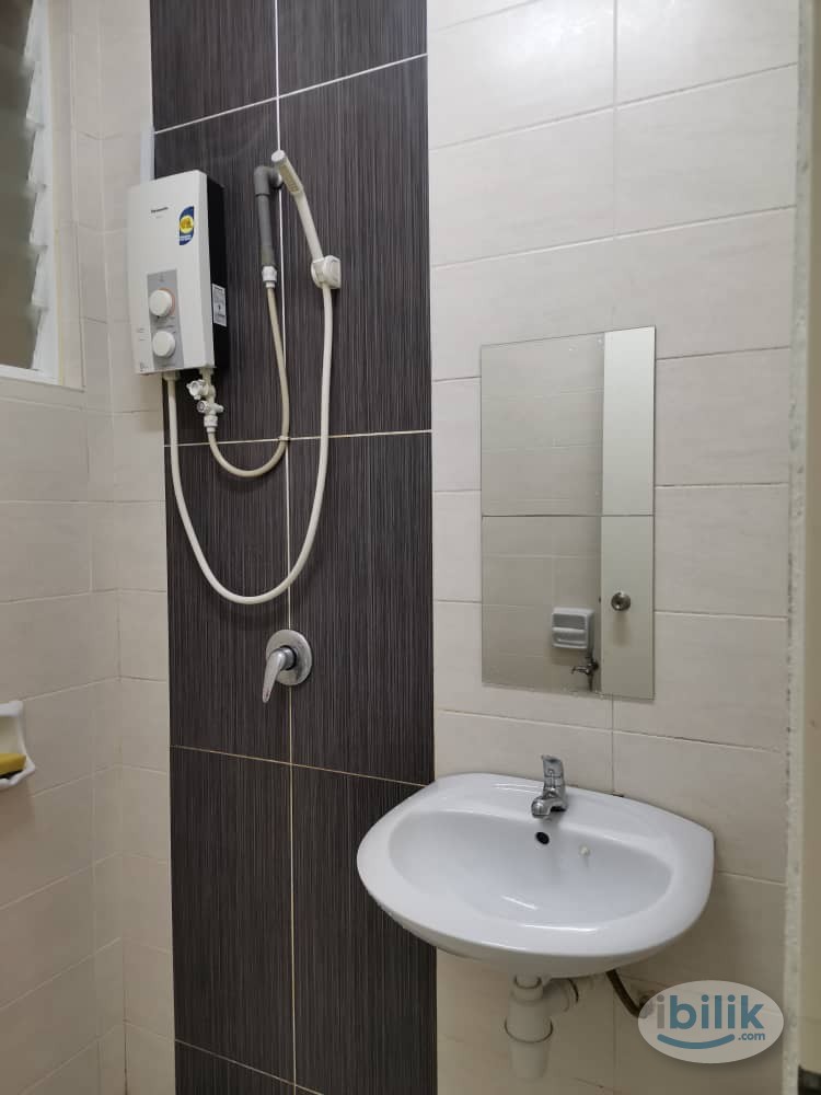 Single Room at Impian Meridian, UEP Subang Jaya - Image 3