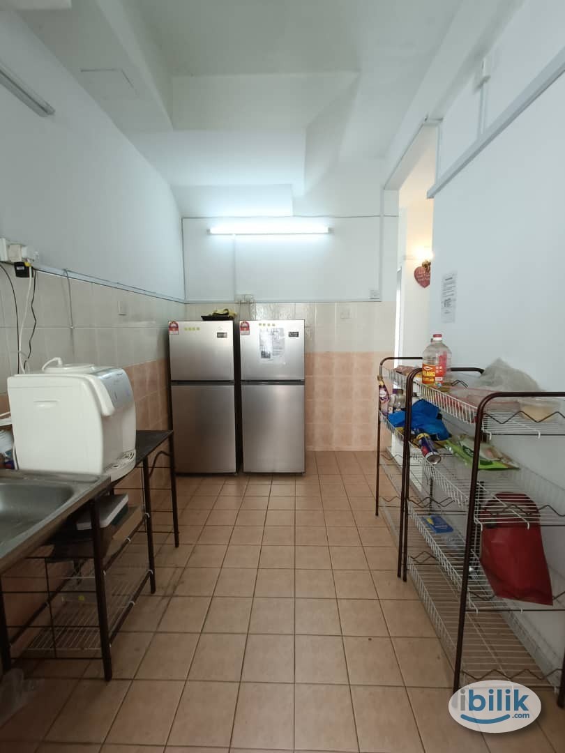 Single Room at Bangsar Park - Image 1