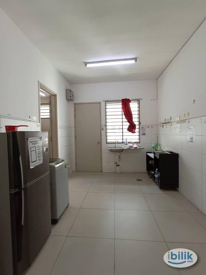 Single Room at Petaling Jaya - Image 3