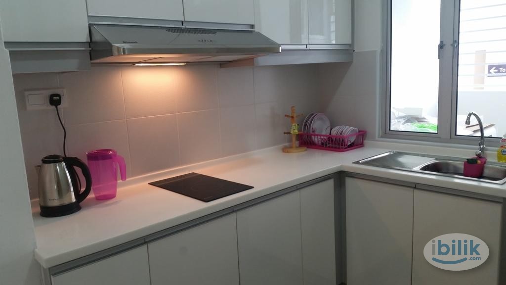 Single Private Room Fully Furnished at Taman Puncak Kinrara 10 min to Pavilion Bukit Jalil - Image 3