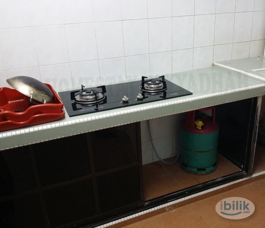 👣 Prime Location! Single Room 🌟 Fully Furnished at LRT IOI Mall Boulevard, Bandar Puchong Jaya - Image 3