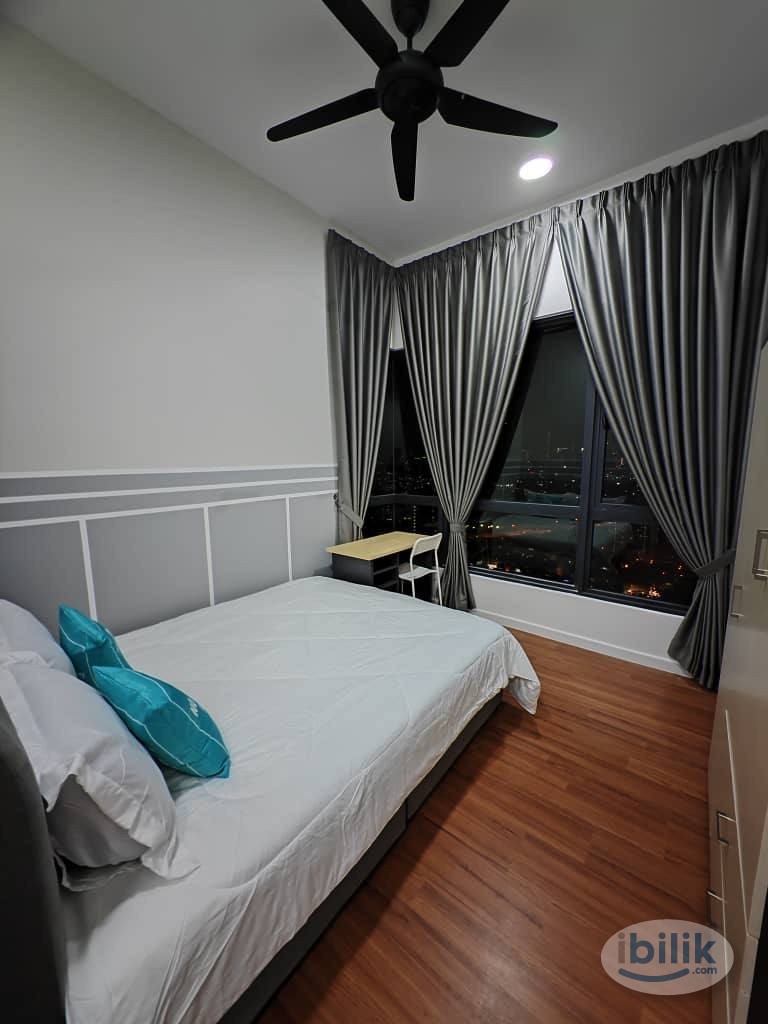 Cheras Master Room at Rumbia Residence @ ARI Permaisuri, Bandar Sri Permaisuri - Image 1