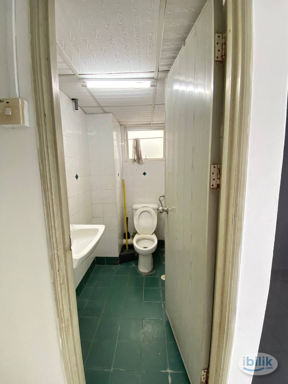Single Room at N-Park, Batu Uban - Image 4
