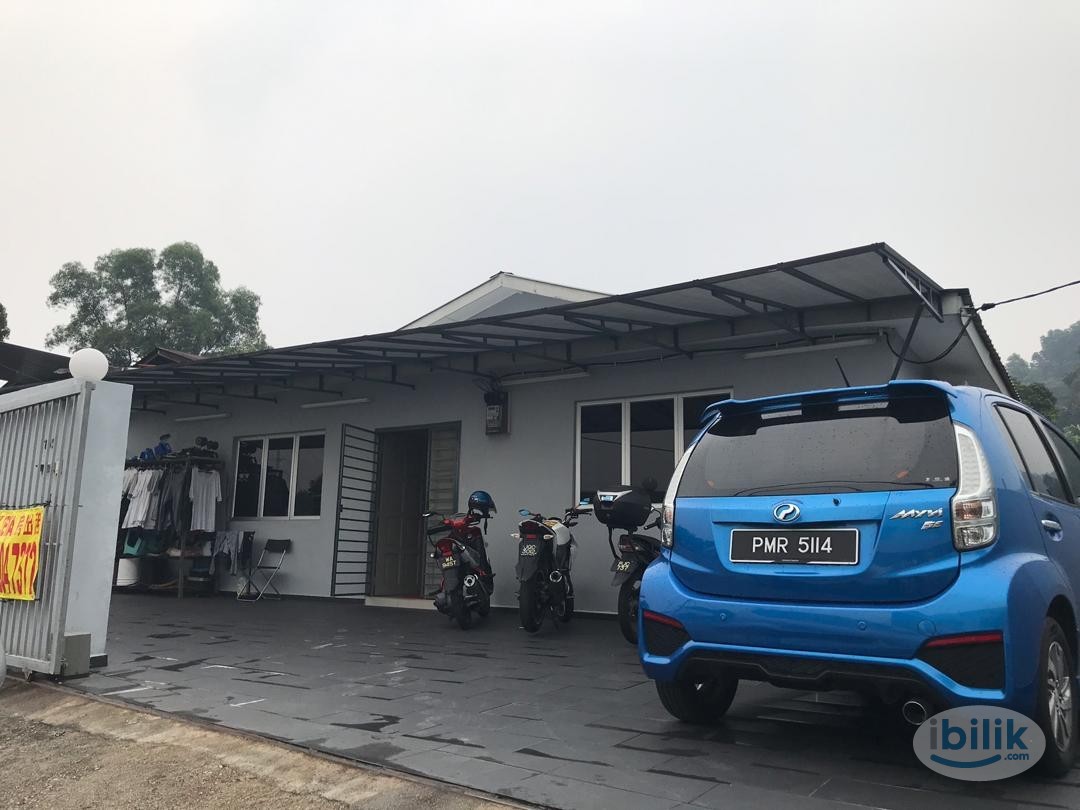 Free Wifi Master Room Attached with Bathroom at Kampung Tasik Permai, Ampang - Image 5