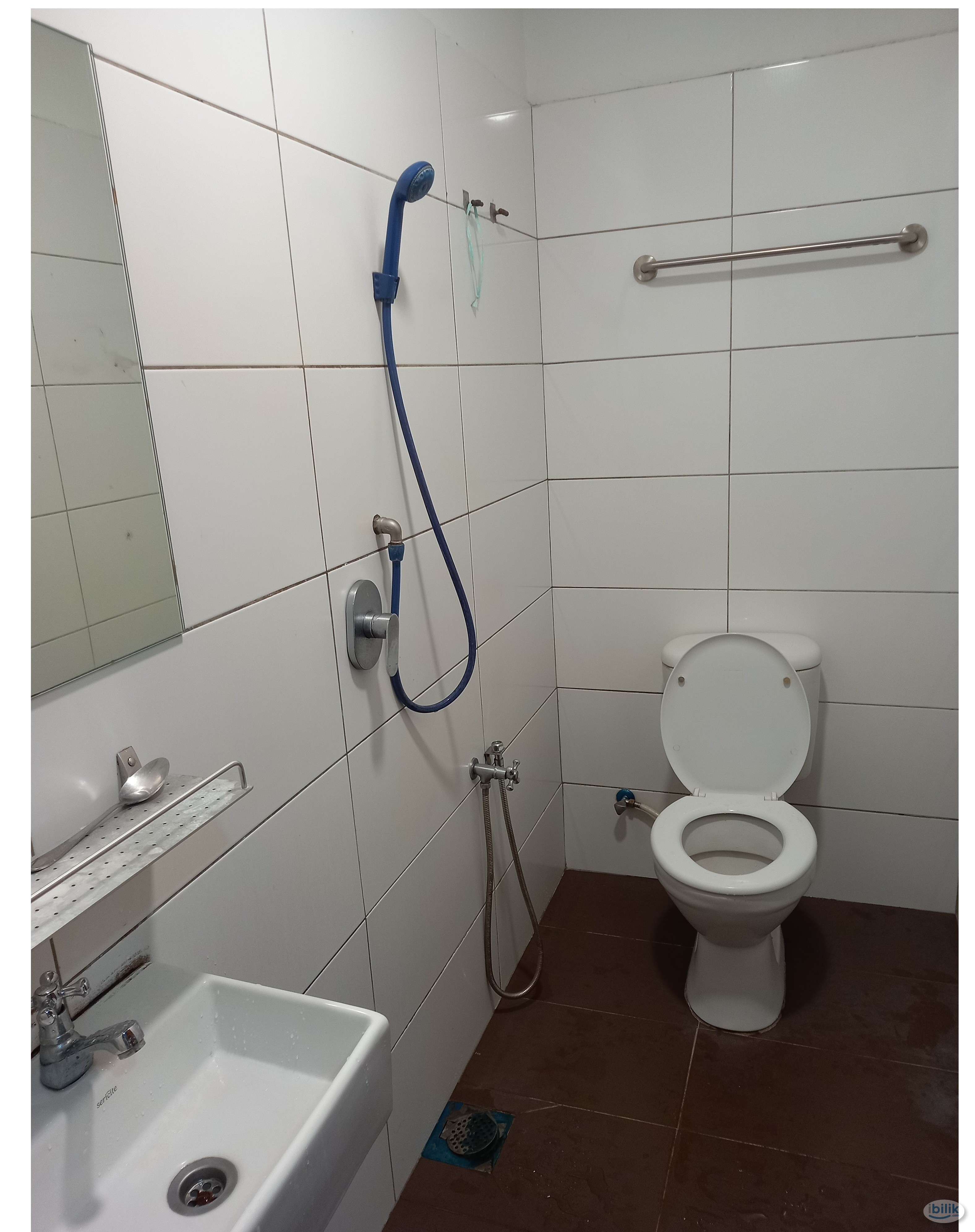 Master Room @ Tmn Connaught , Near TBS and MRT - Image 4