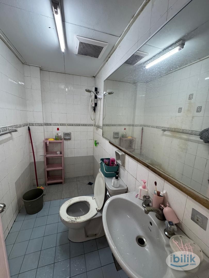 ✨ Spacious Master Room for Rent @ Kelana Jaya, Petaling Jaya ✨ - Image 3