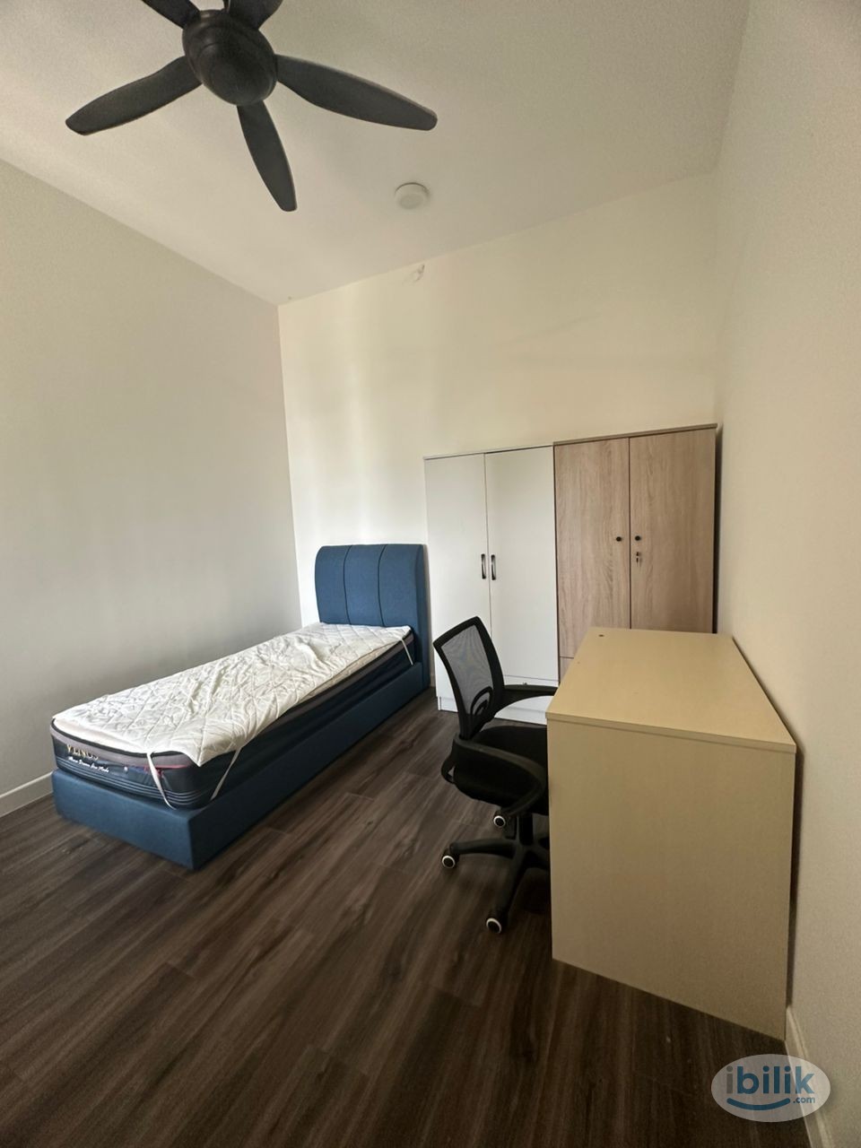 Female Middle Room at Utropolis Urbano, Glenmarie, Shah Alam - Image 1