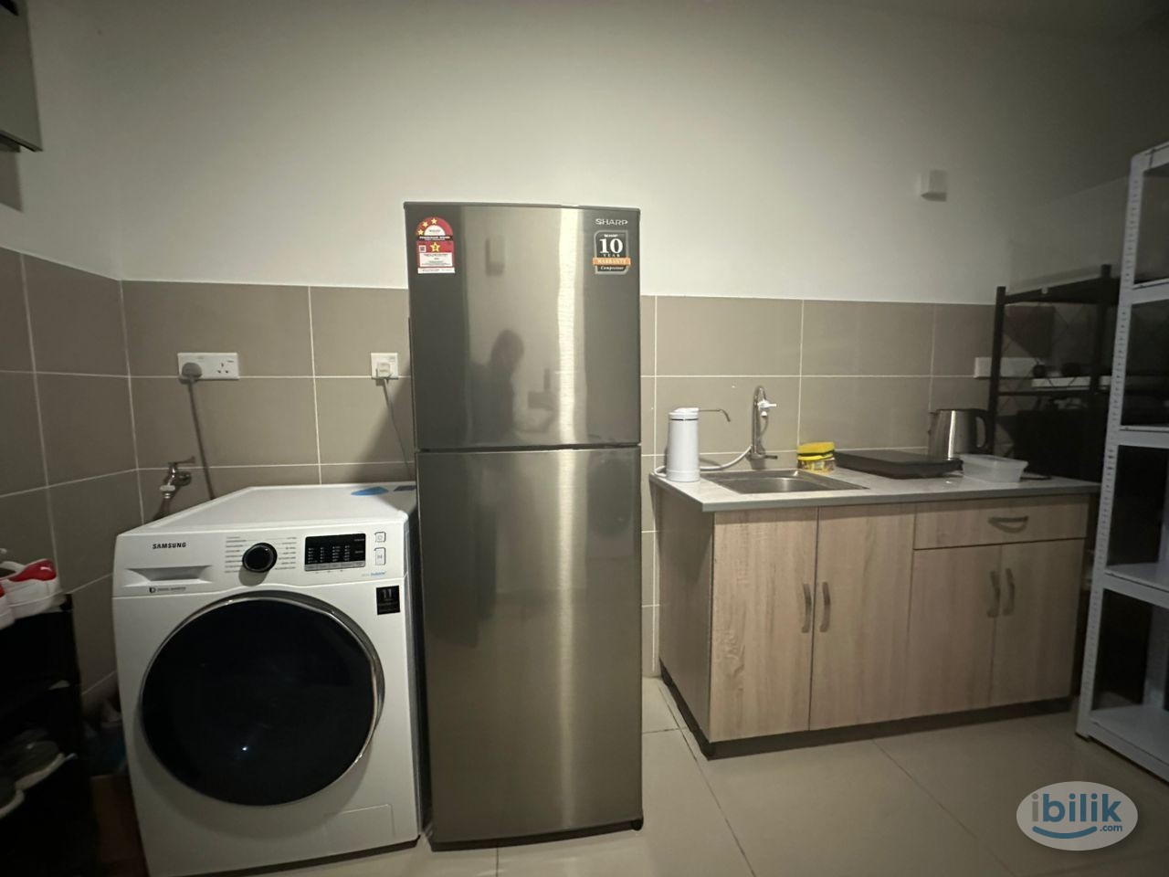 Female Middle Room at Utropolis Urbano, Glenmarie, Shah Alam - Image 3