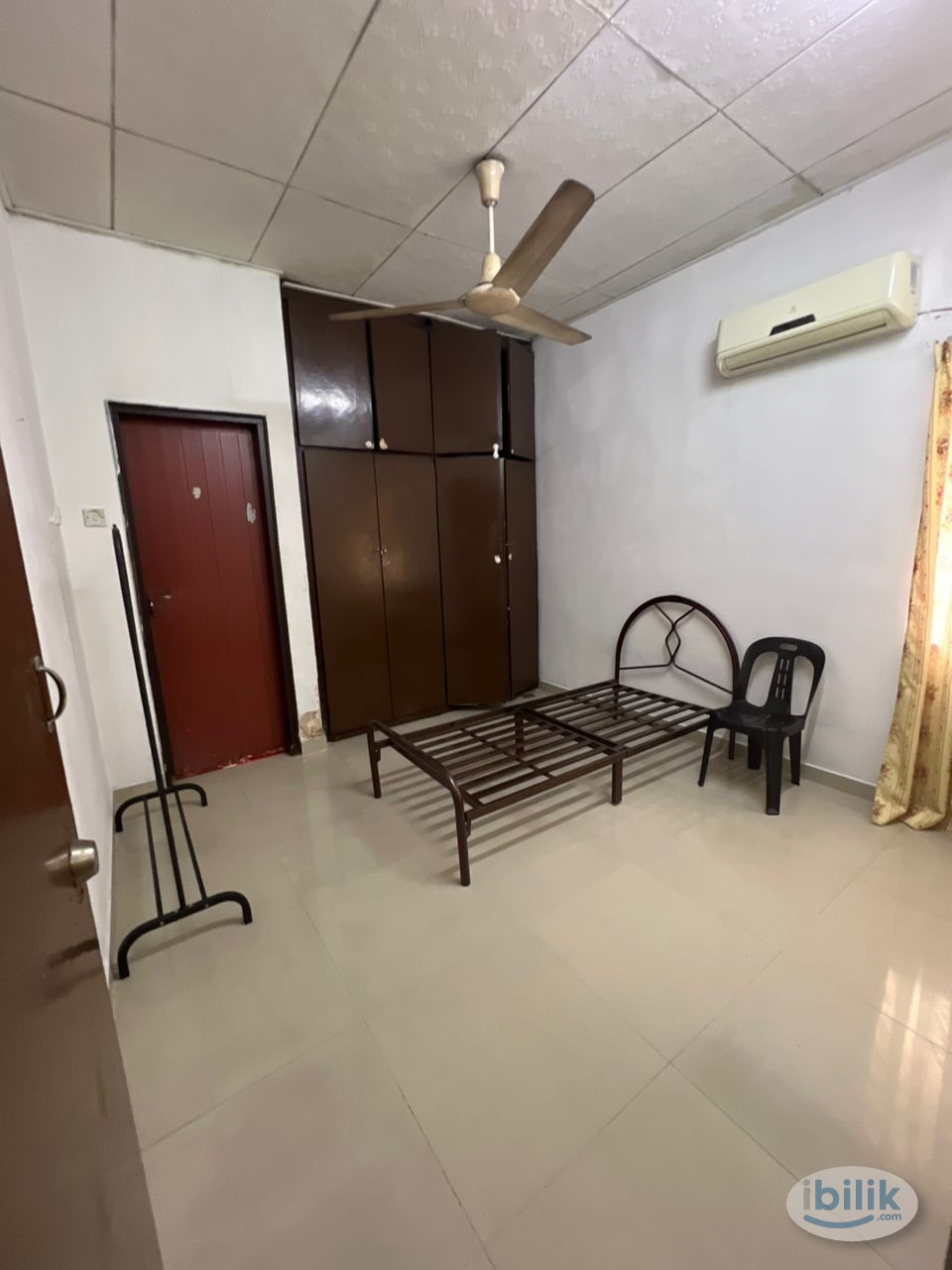 🛏️ Jalan SS 21/29, Damansara Utama – Near Starling Mall (Medium Room, Attached Shared Bath) - Image 3