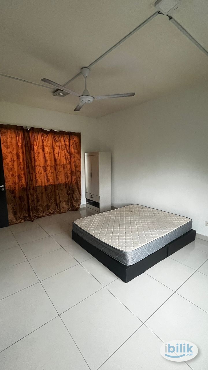 [ 10mins walk to Pavilion Bukit Jalil | Private toilet ] ❤️‍🔥 Super Comfort Gated Landed House Master Room at Bukit Jali - Image 2