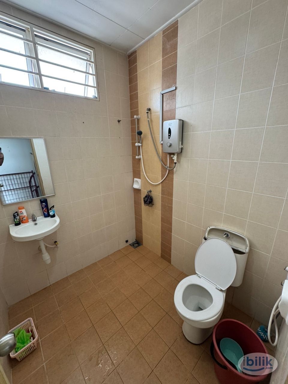 Single Room Near GSC Setia Alam🚶‍➡️‼️🔥Free Utilities🛜Free 1 Month Rental😮😍🌟Intern & Student Allow😊Immedietly Move In Aug - Image 4