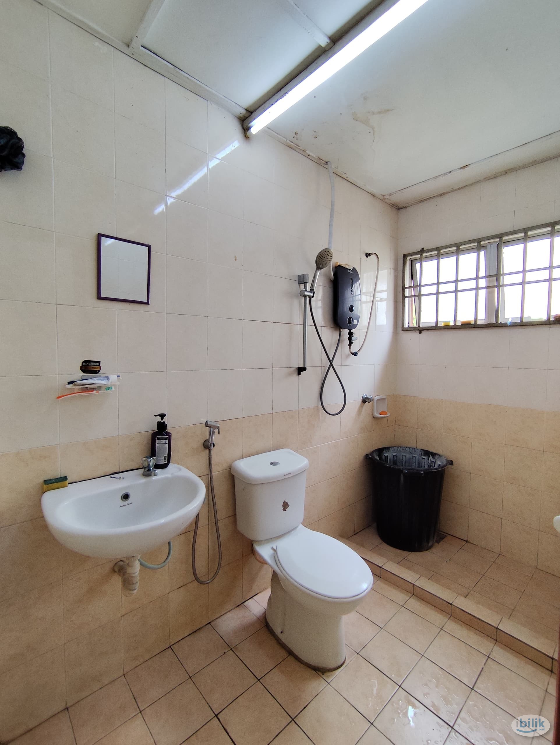 😍Free 1 Month Rental🪷Near Hospital Columbia 3 min🔥‼️Jalan Kebun Shah Alam😊🌟Free Utilities 🛜Free Water Include‼️ - Image 4